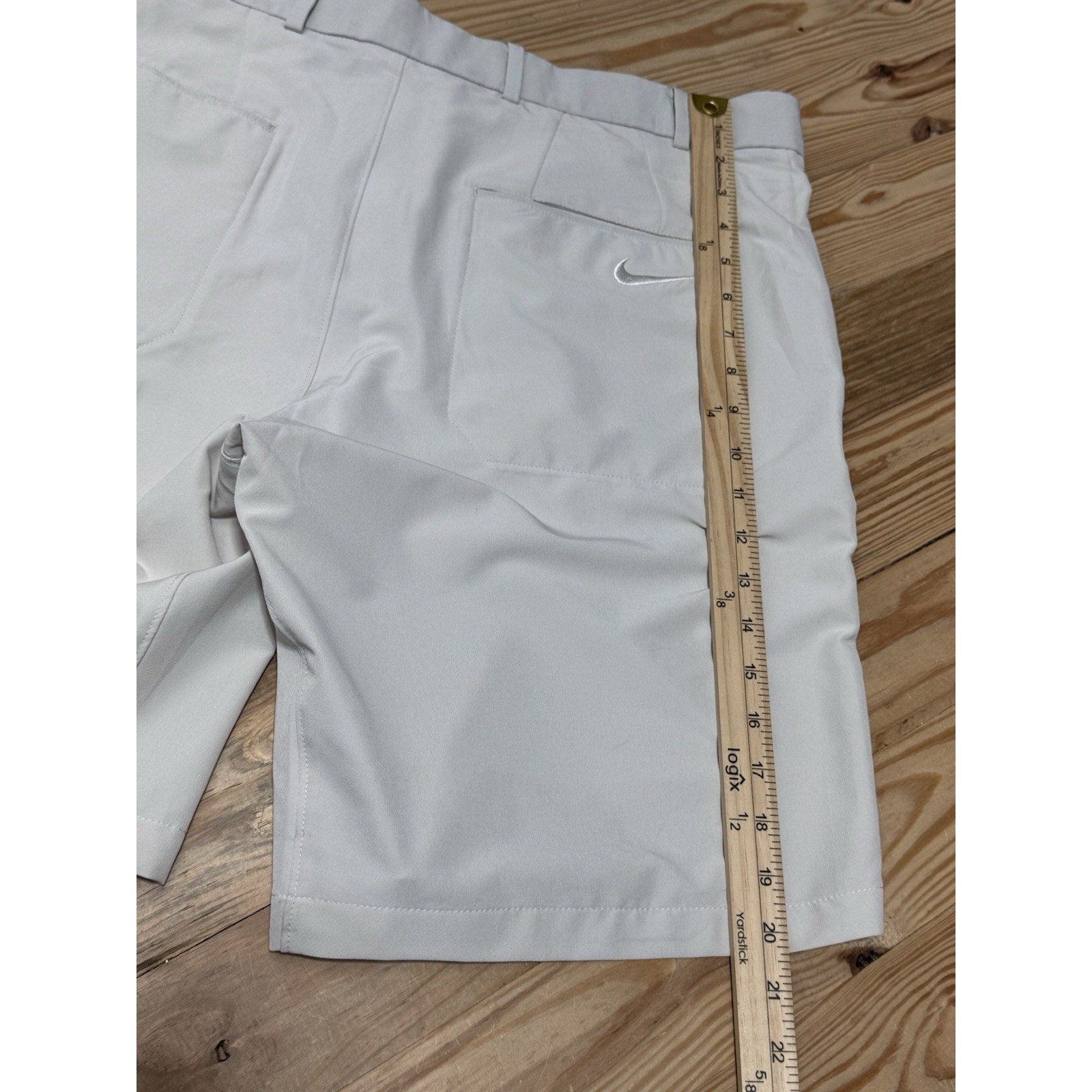 Nike Dri-FIT Flex Beige Golf Shorts 921753 - 072 Men’s Size 36 NWT