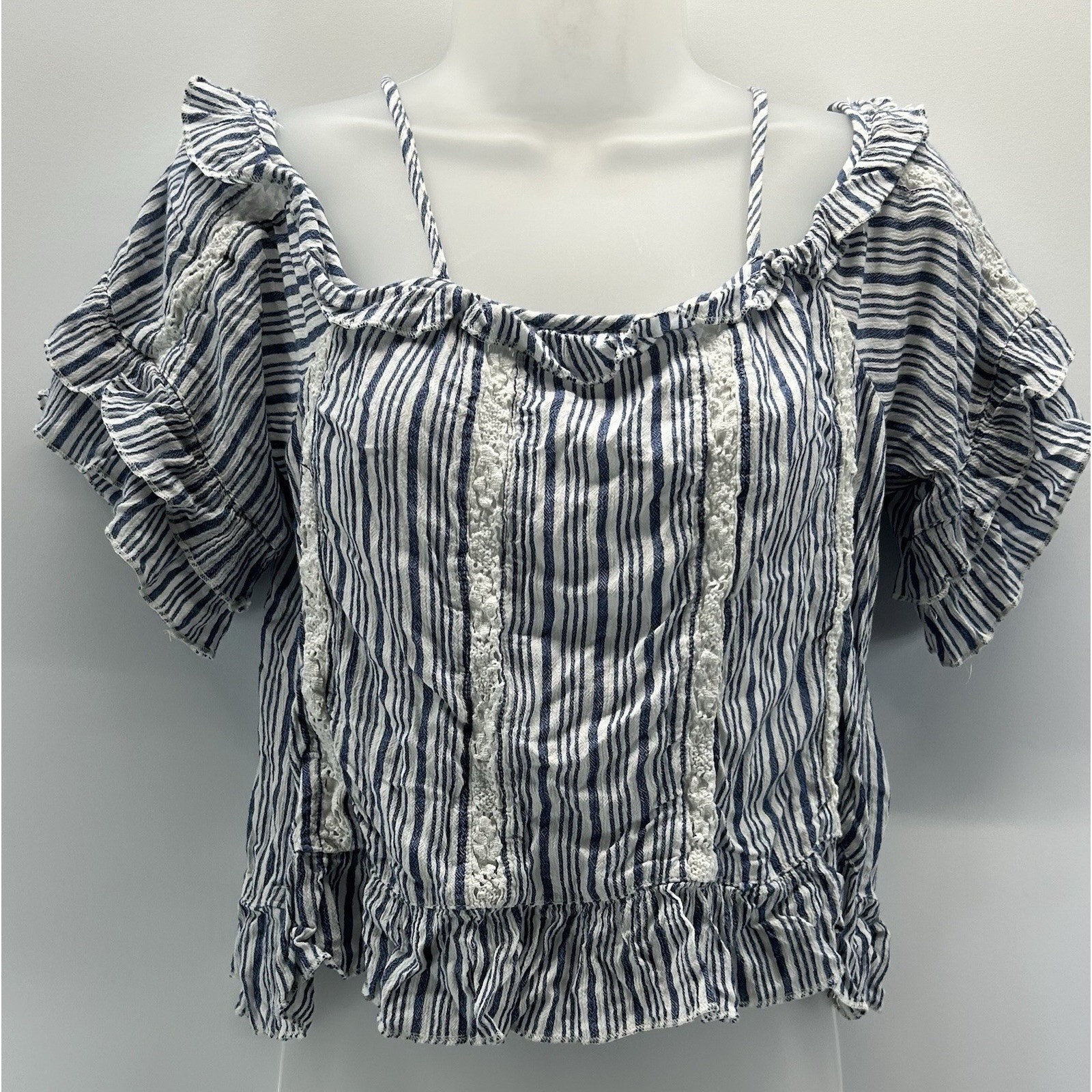 American Eagle Smocked Crop Top Womens Size XS Short Sleeve BLUE White Bohemian.