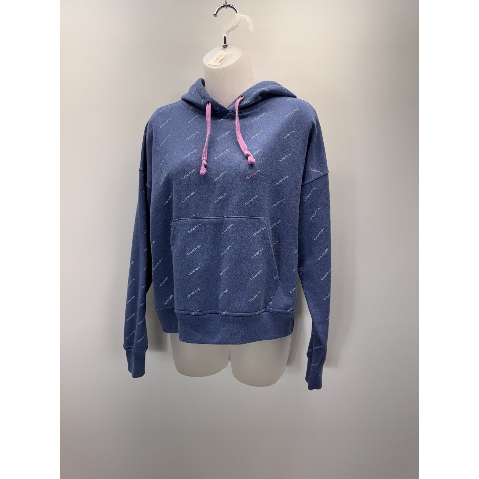 Champion Women's Hoodie All Over Print Spell Out Pullover Relaxed Size Medium