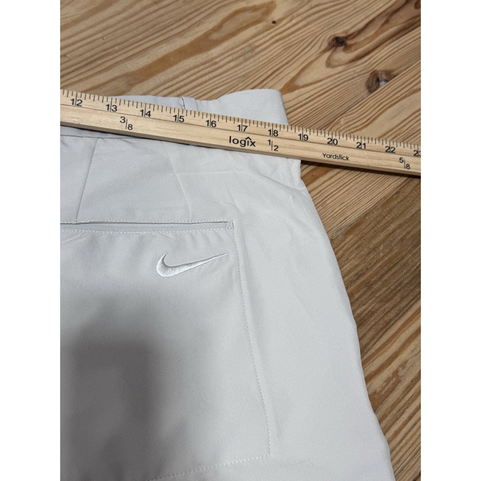 Nike Dri-FIT Flex Beige Golf Shorts 921753 - 072 Men’s Size 36 NWT