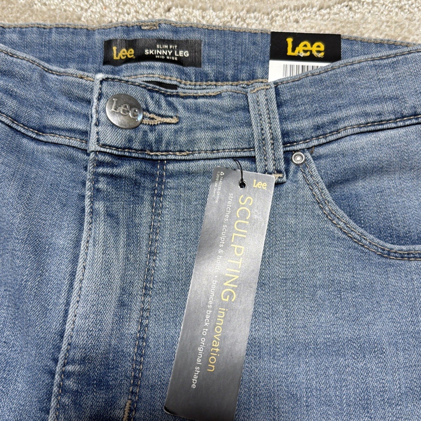 Lee Slim Fit Skinny Leg Mid Rise Sculpting Med Wash Womens Blue Jeans Sz 16 NWT