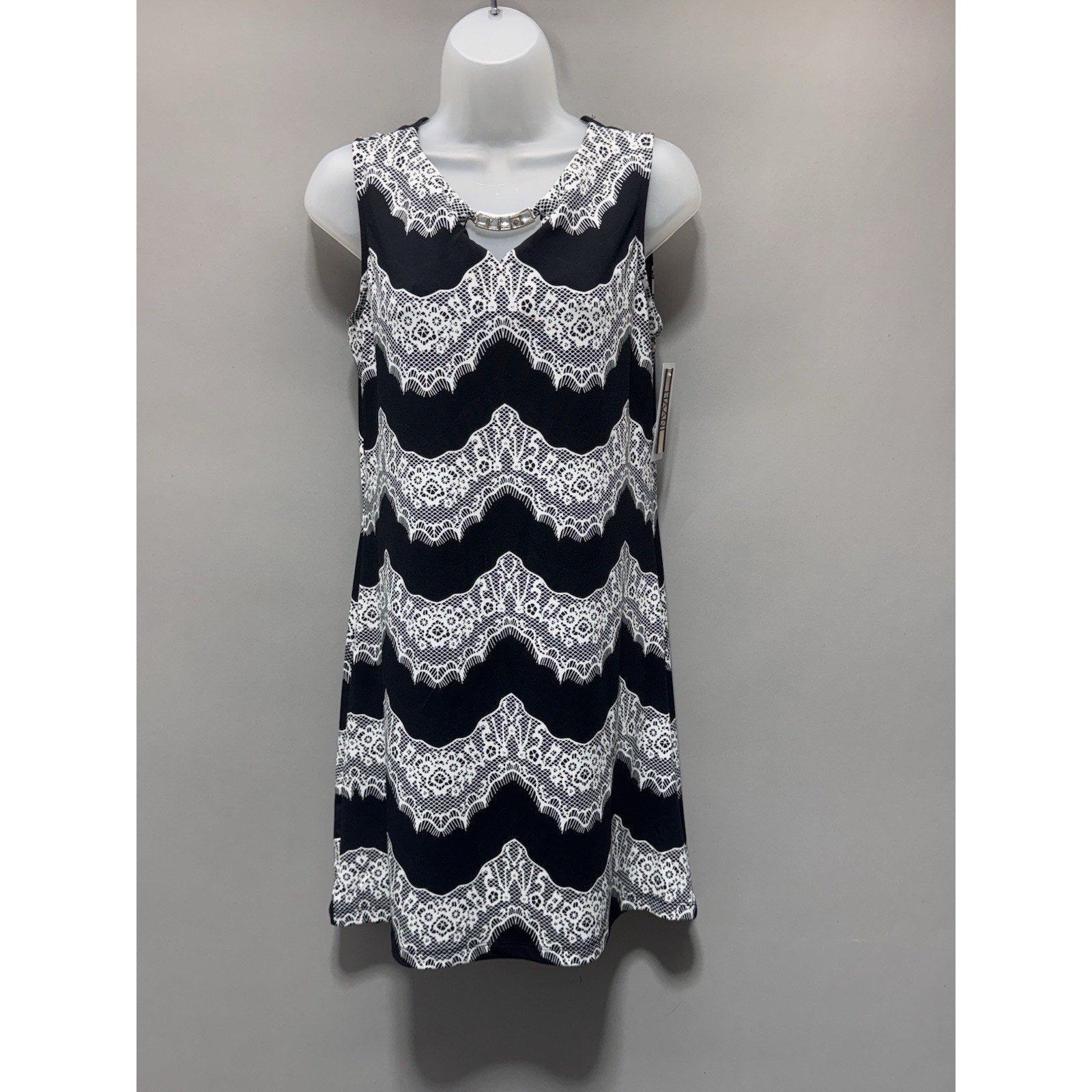 HAANI Petite PM Black White Lace Print Shift Dress Beaded Neck Sleeveless NWT