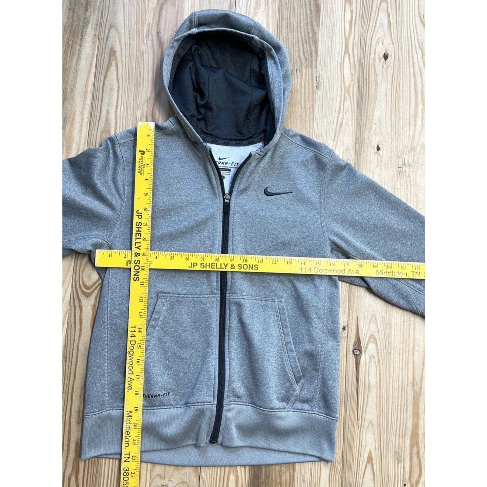 Nike Therma-FIT Boys Large Gray Black Full Zip Hoodie Jacket Youth L Swoosh