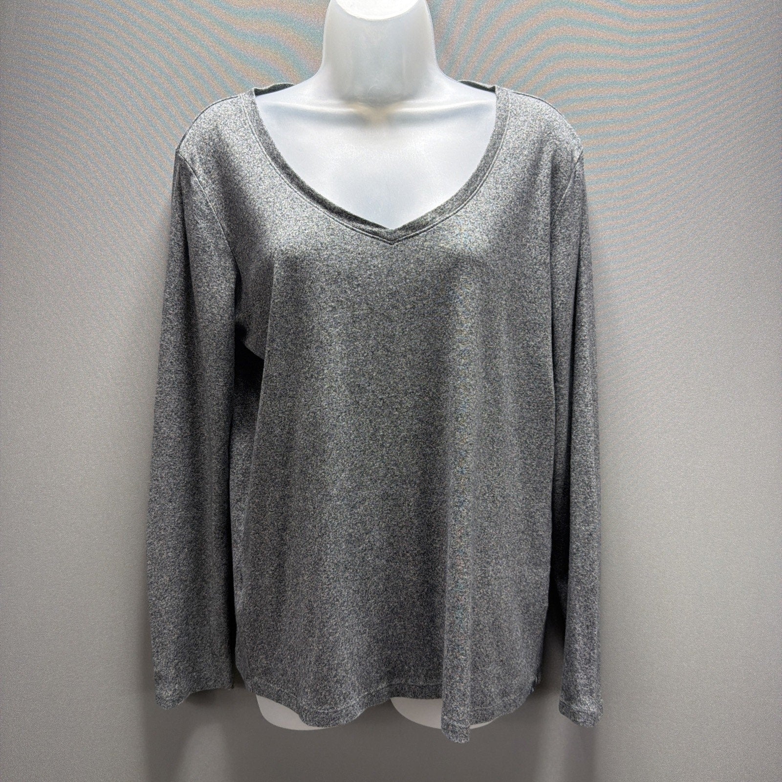 Eddie Bauer Top Womens Size Large Gray Knit Cotton V-Neck Long Sleeve Pullover