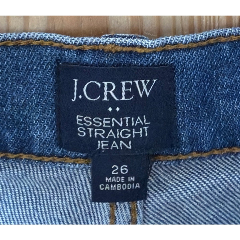 J. Crew Essential High Rise Straight Jean size 26 in Medium Wash