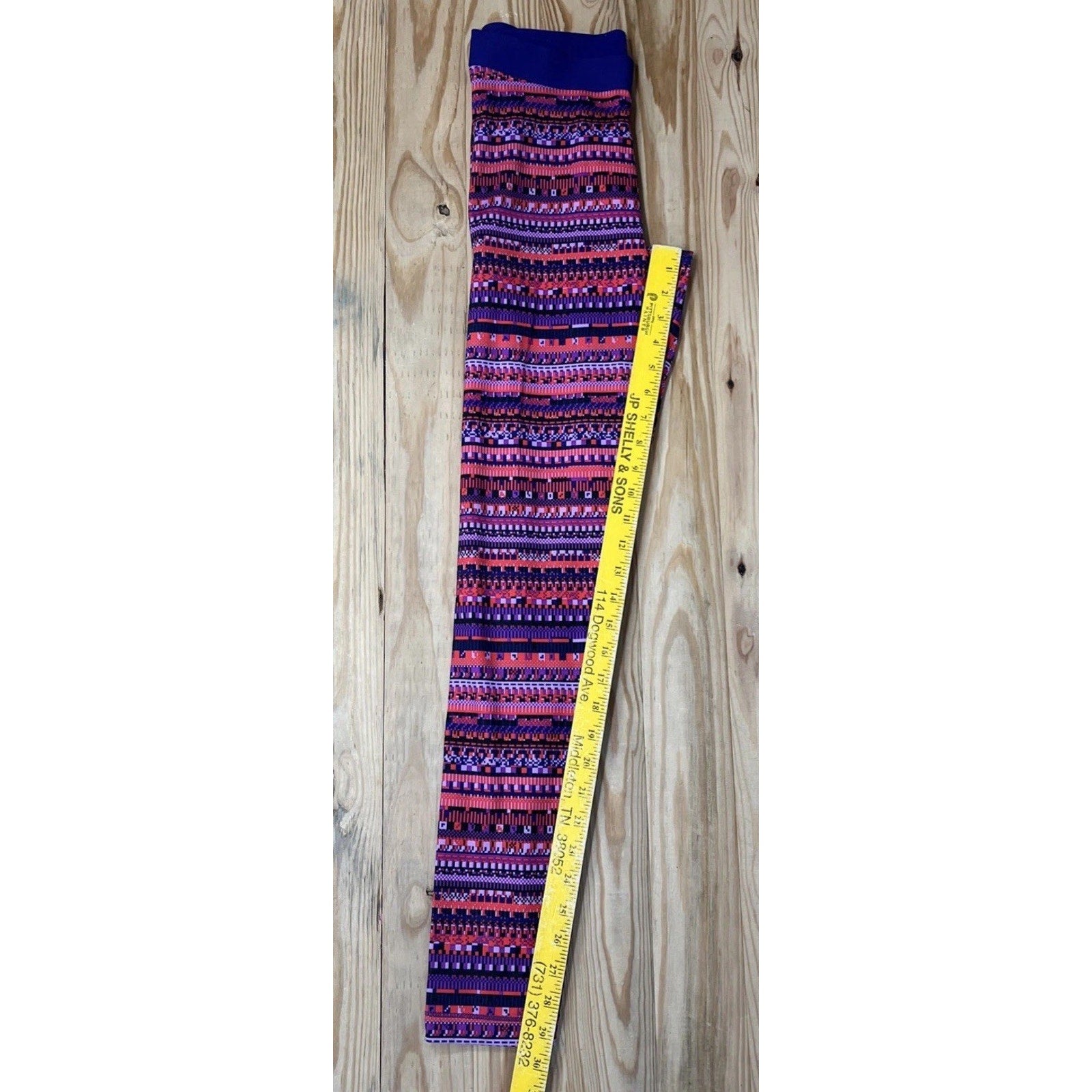 Nike Pro Dri-Fit Size Large Purple Red Geometric Gym Yoga Full Length Leggings