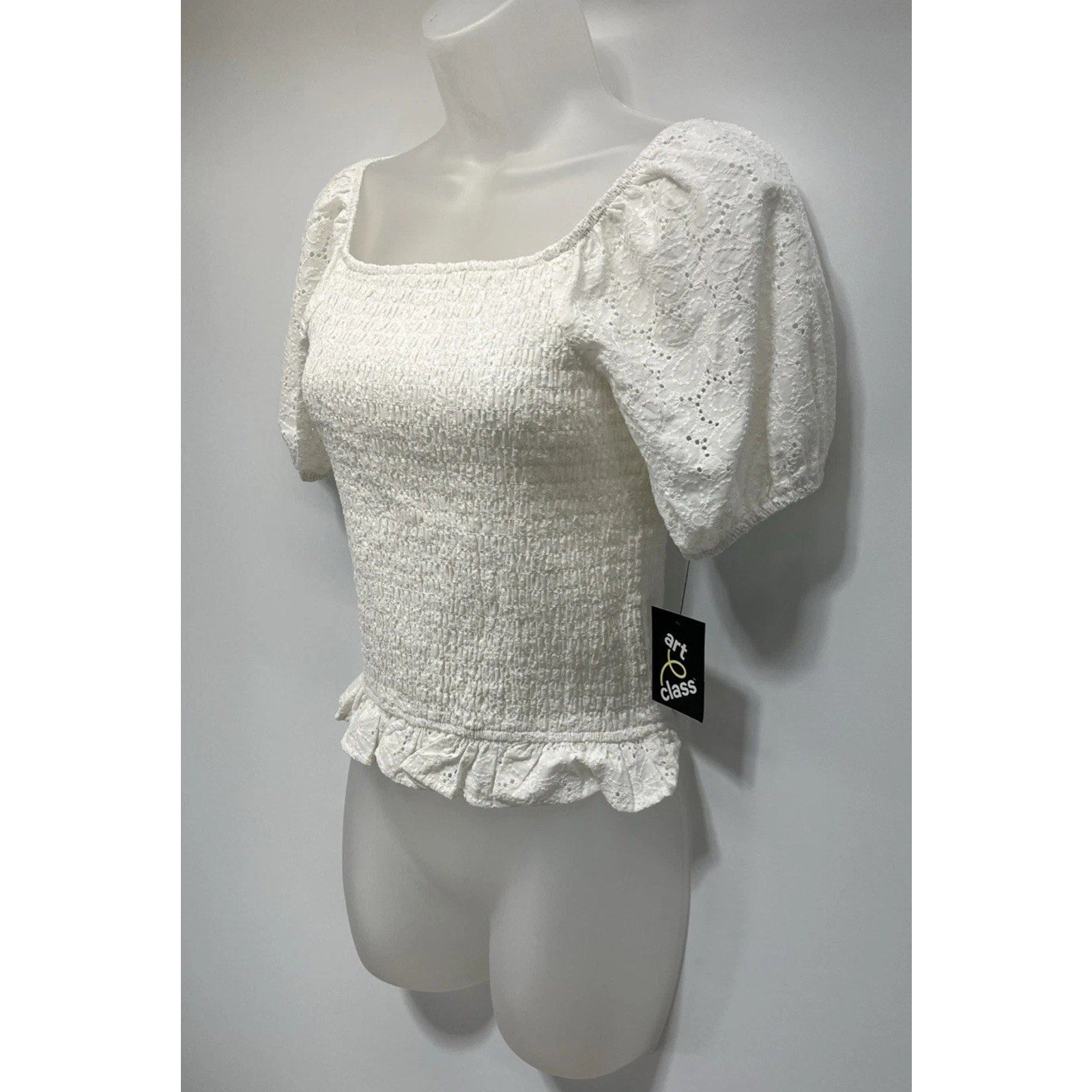 Art Class girls smocked white top floral Size XL NWT