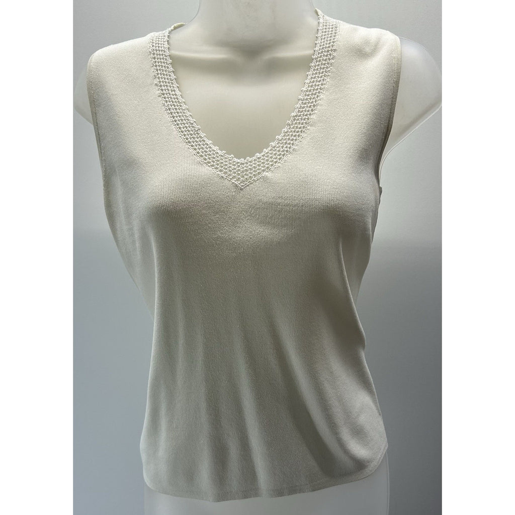 Chico’s Off White/Creme V-neck Ribbed Lace Tank Size 1 Medium Blouse.