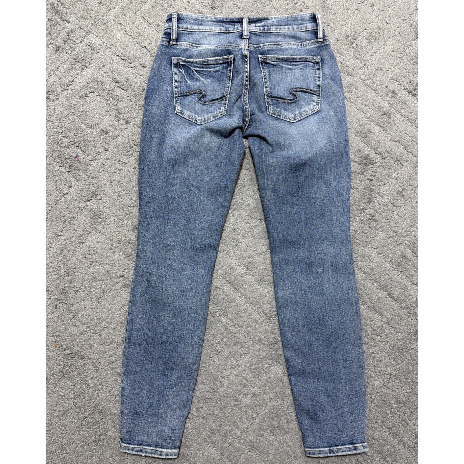Silver Boyfriend Jeans Women's 26x29 stretch blue Denim mid rise