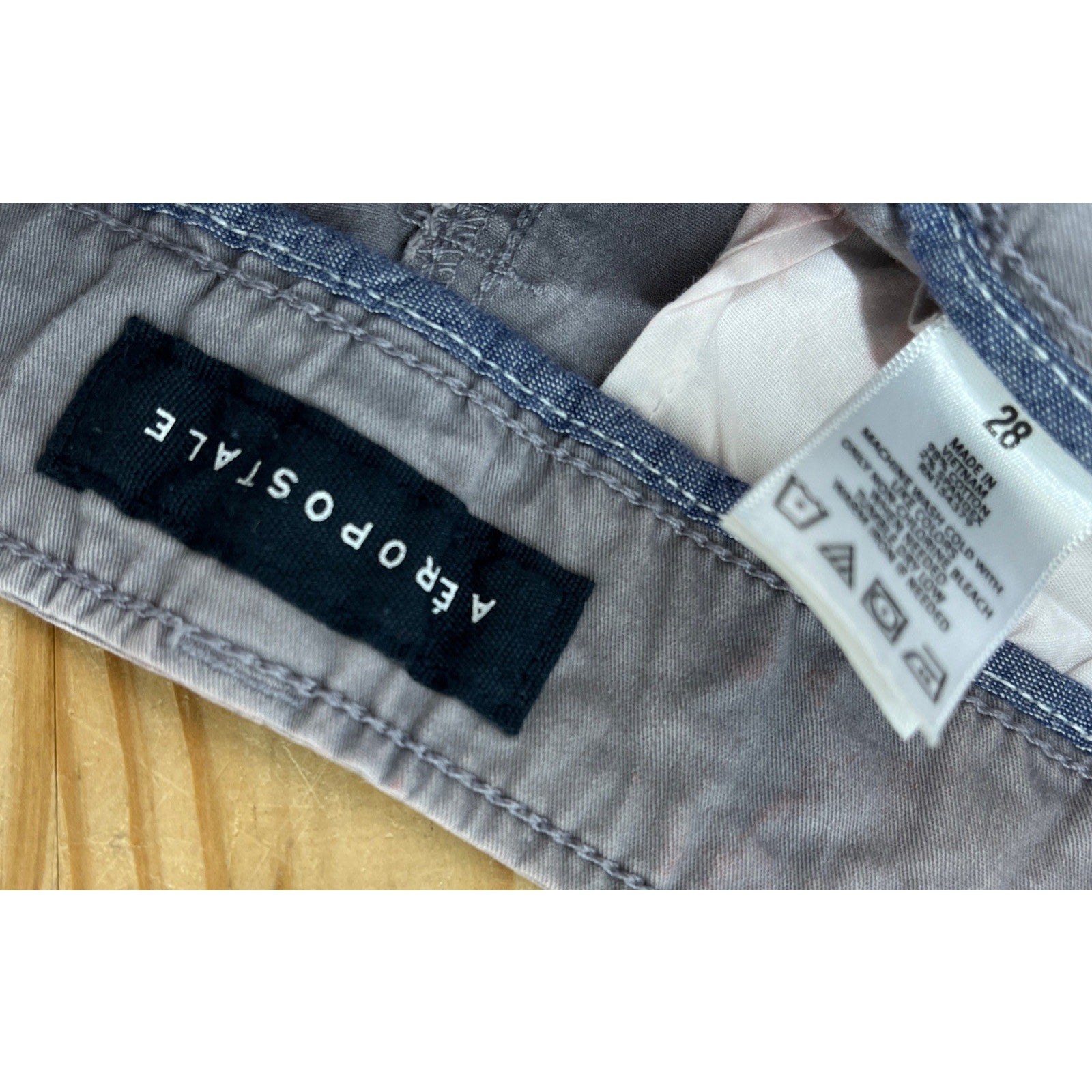 Aeropostale Mens Chino Shorts Gray Size 28 Cotton Blend Slash Pockets