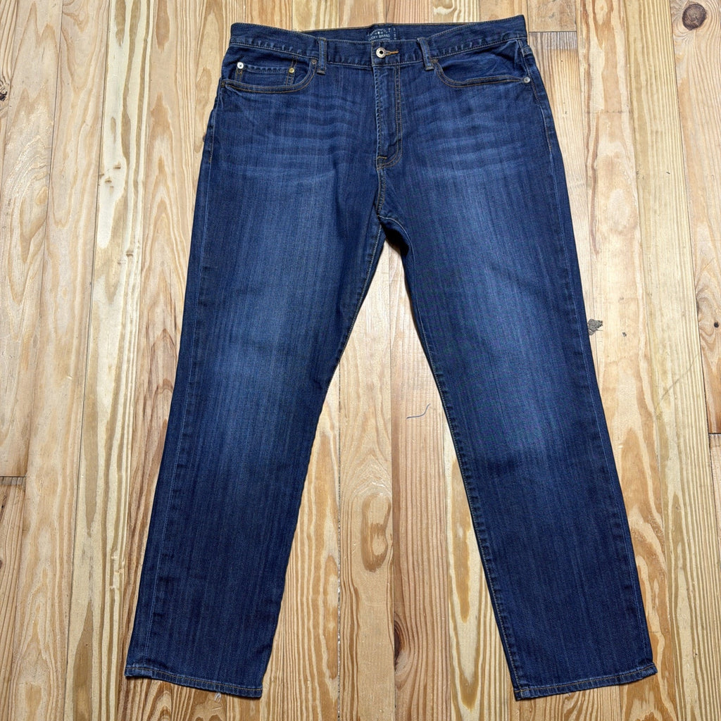Lucky Brand 181 Relaxed Straight Jeans Mens 38x30 Dark Wash Stretch Denim