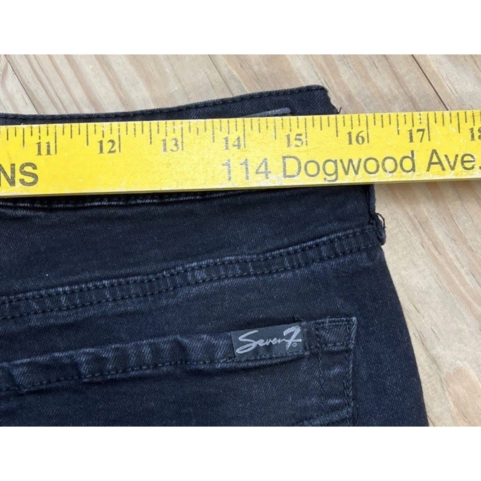 Seven7 Women's Sunset Bermuda Short Size 12 Black