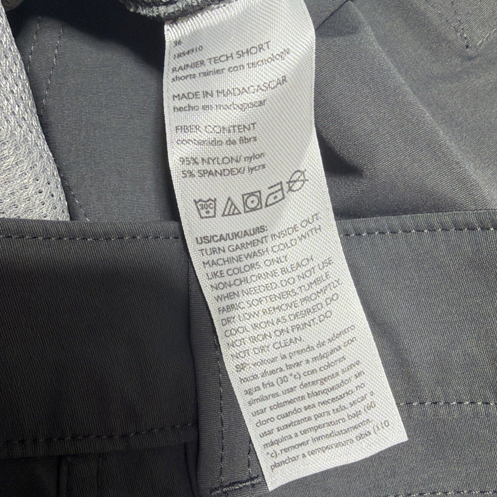 EDDIE BAUER Shorts Mens 36 x 10 Storm Gray Rainer Hiking Outdoor Nylon