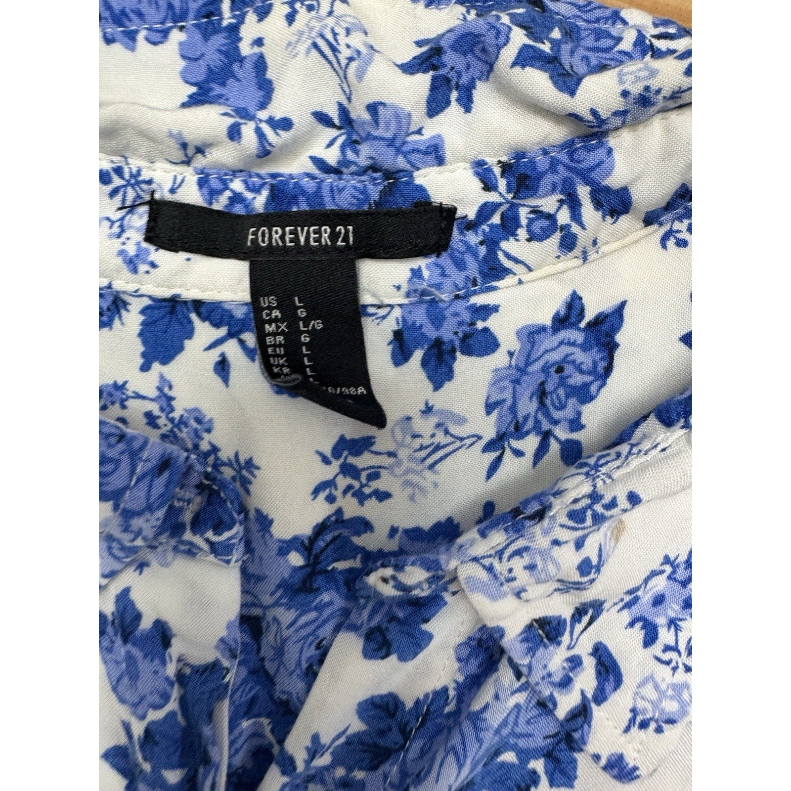 Forever 21 Womens Button Crop Top Blue Floral Open Back Sz L