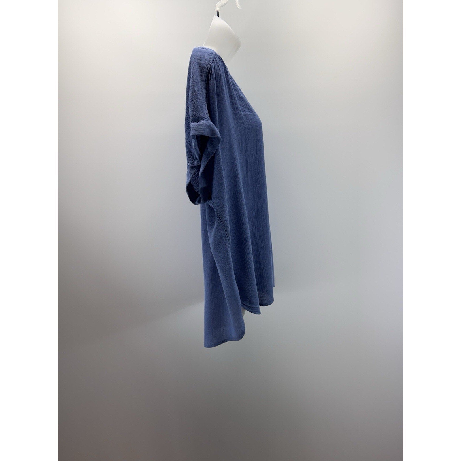 Orvis Short Sleeve Button Up Blue Blouse Women’s Size Large New With Tags