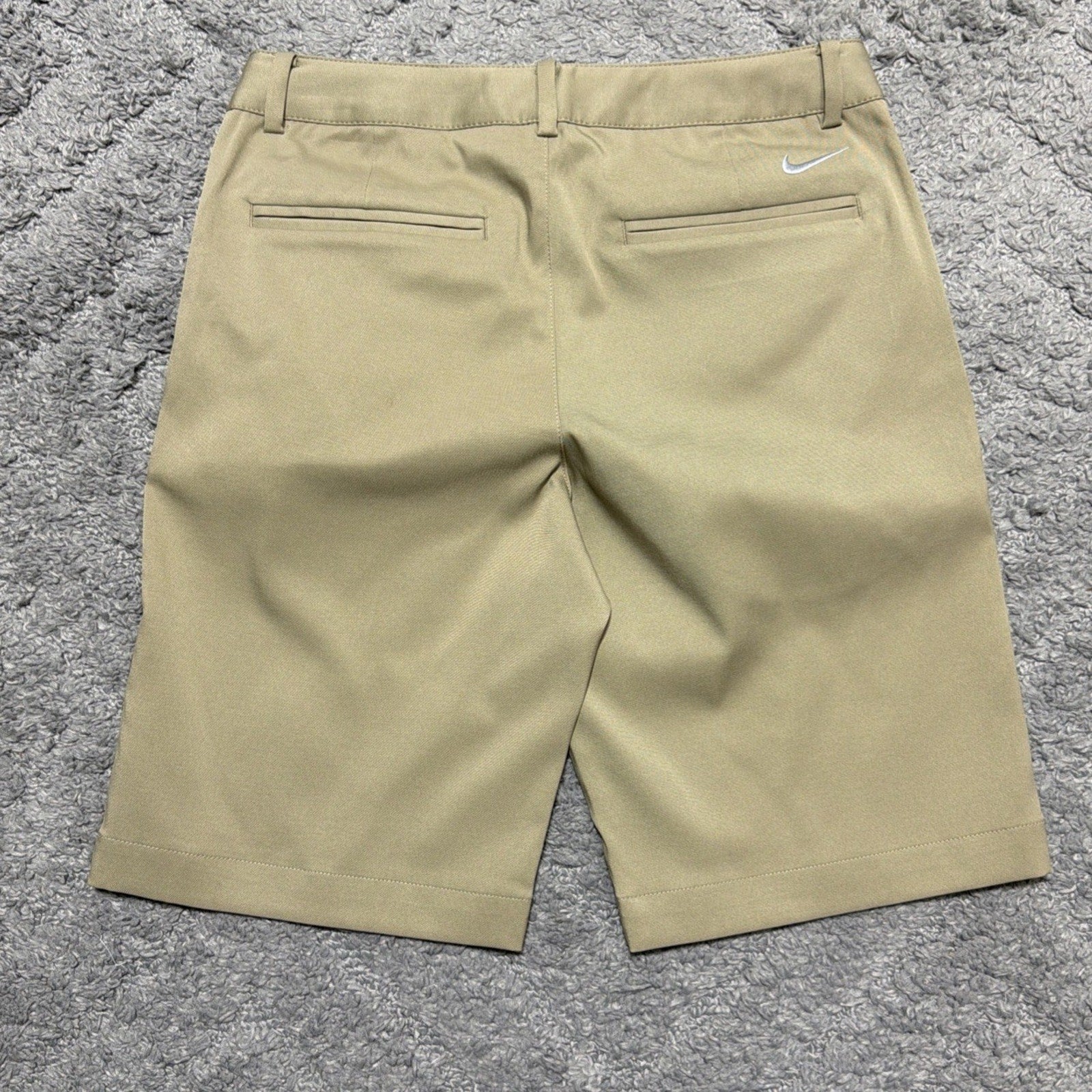 NWT Nike Golf Standard Fit Quick Dry Shorts Pockets Boys Youth size M