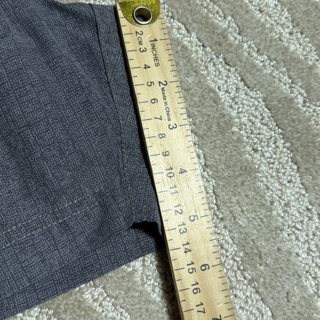 The North Face Shorts Mens L Gray Swim Trunks Mesh Lined Pockets TNF