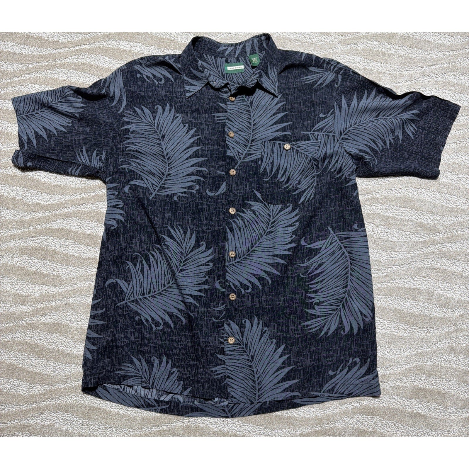 Falls Creek Men’s XL Tall 100% Rayon Short Sleeve Hawaiian Shirt Beach Resort