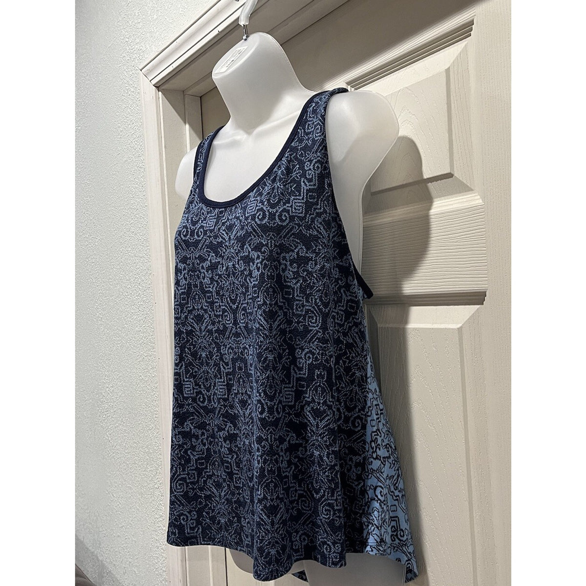 Gilligan & OMalley Blue Black Tunic Keyho Back Tank Top Women Size Large