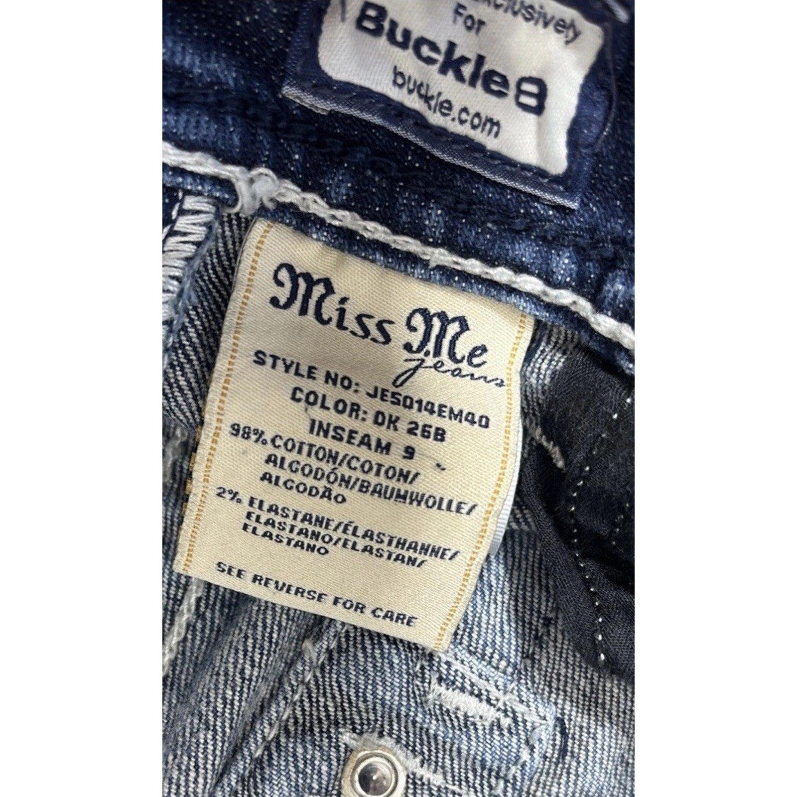 Miss Me Shorts Easy Bermuda Women’s Size 27 Embellished Thick Stitch