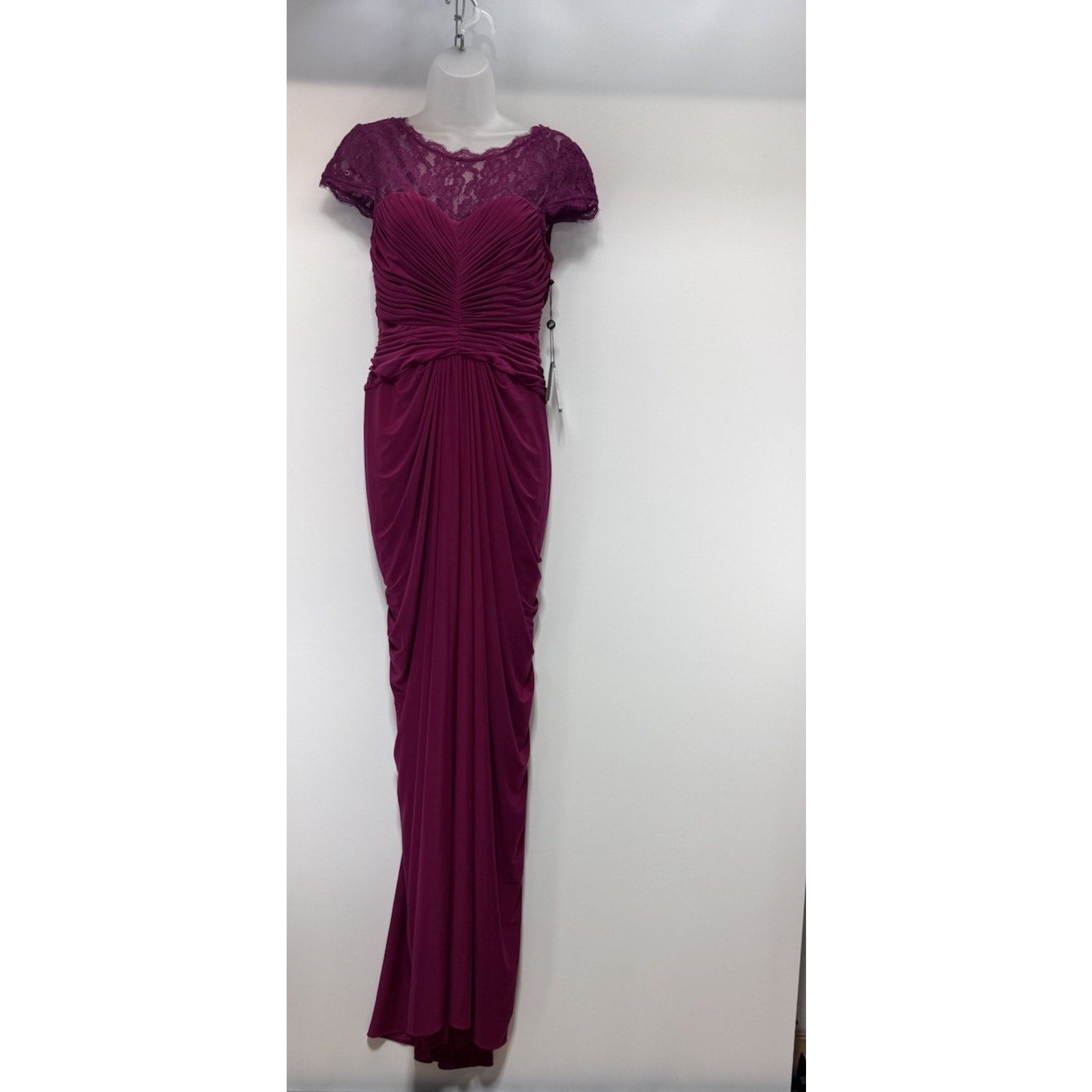 NWT By Adrianna Papell Draped Lace Shoulder Dress/Gown Pomegranate Size 10