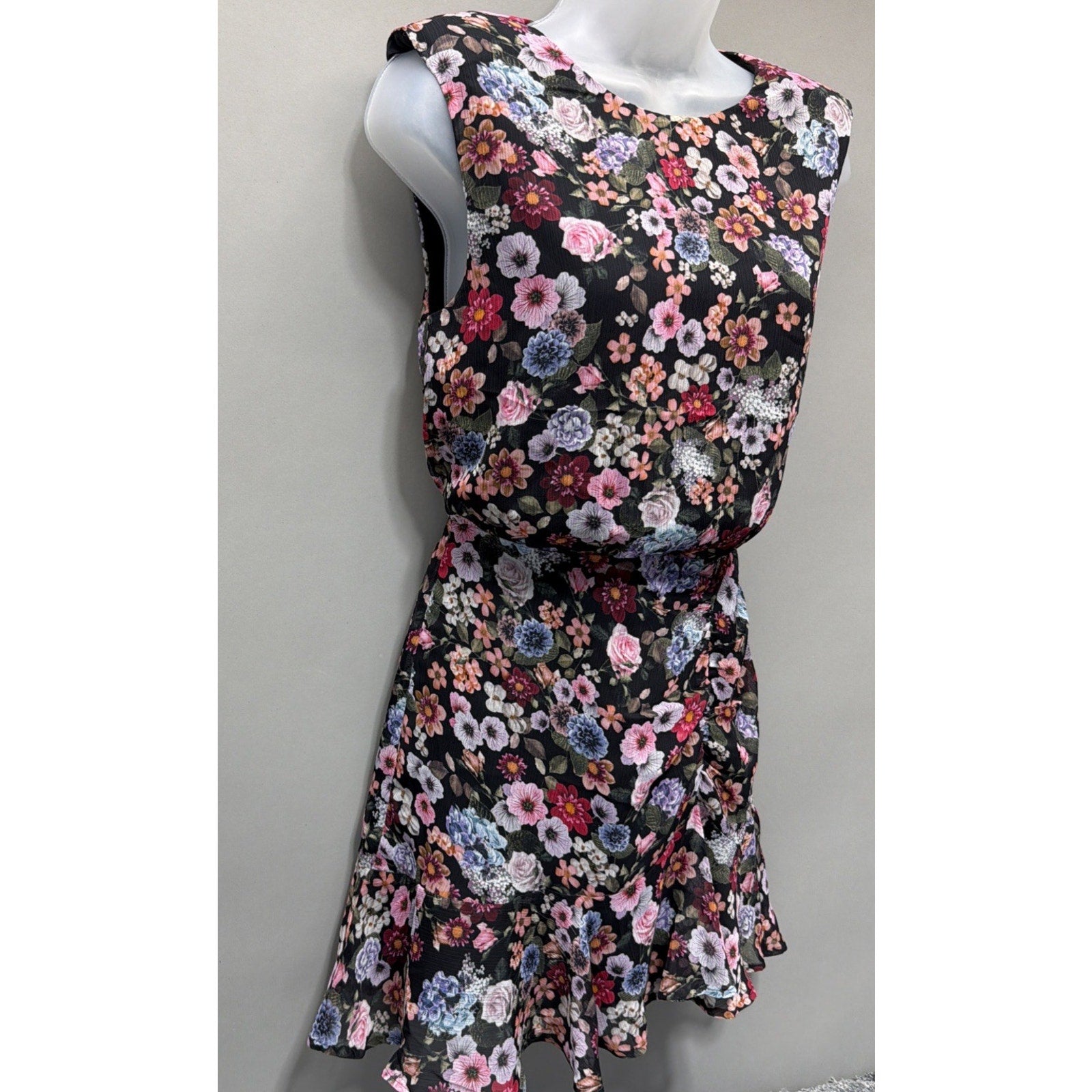Express Conscious Edit floral Rushed Ruffle fit and flare dress size XS