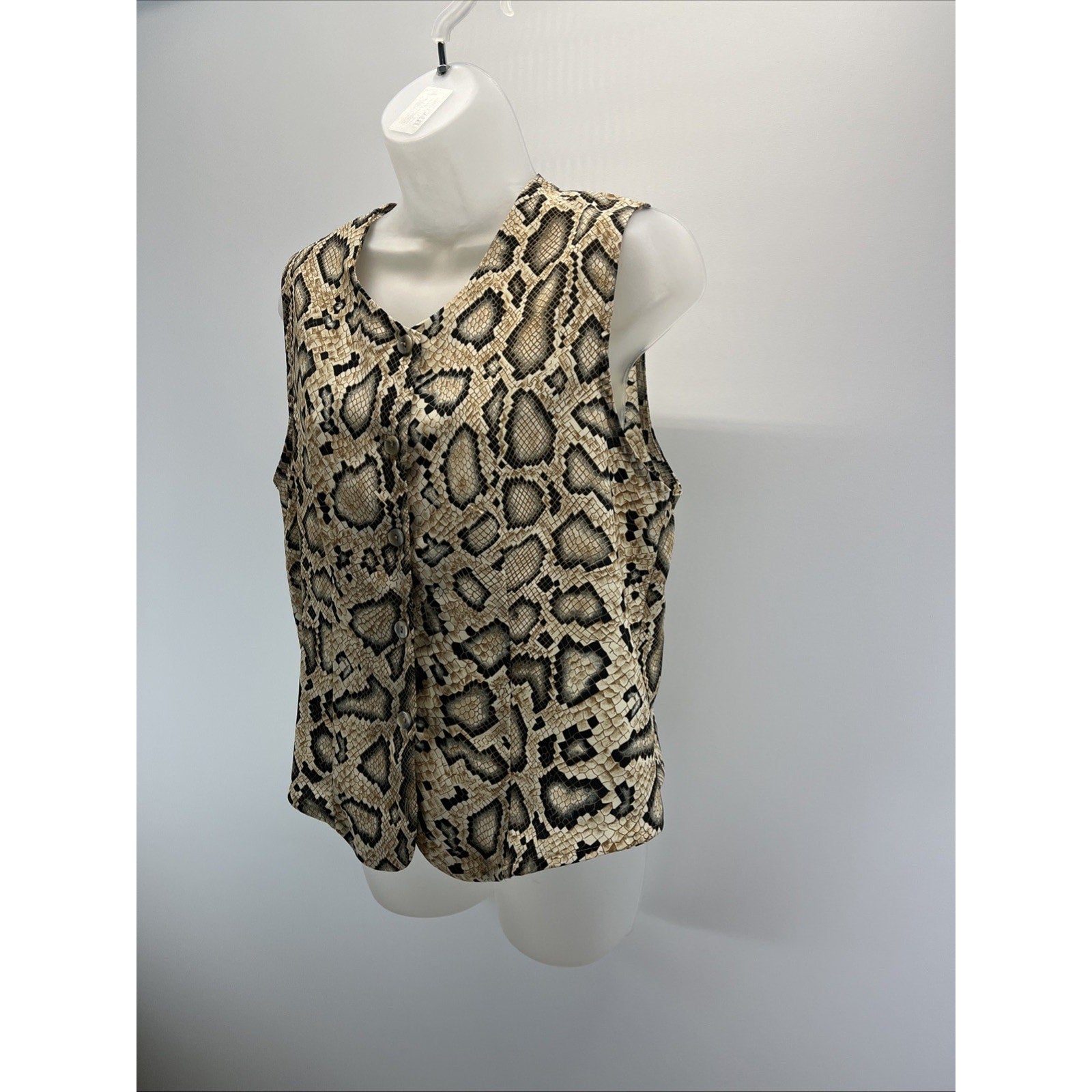 Vtg Bora Bora Top Woman Medium Leopard Print Sleeveless Button Up Made In USA