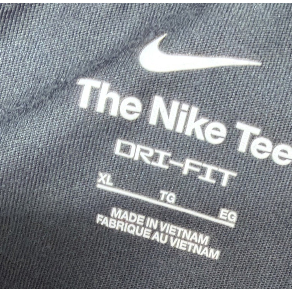 Nike Dri Fit black gold Embroidered swoosh Reigning Buckets Basketball XL