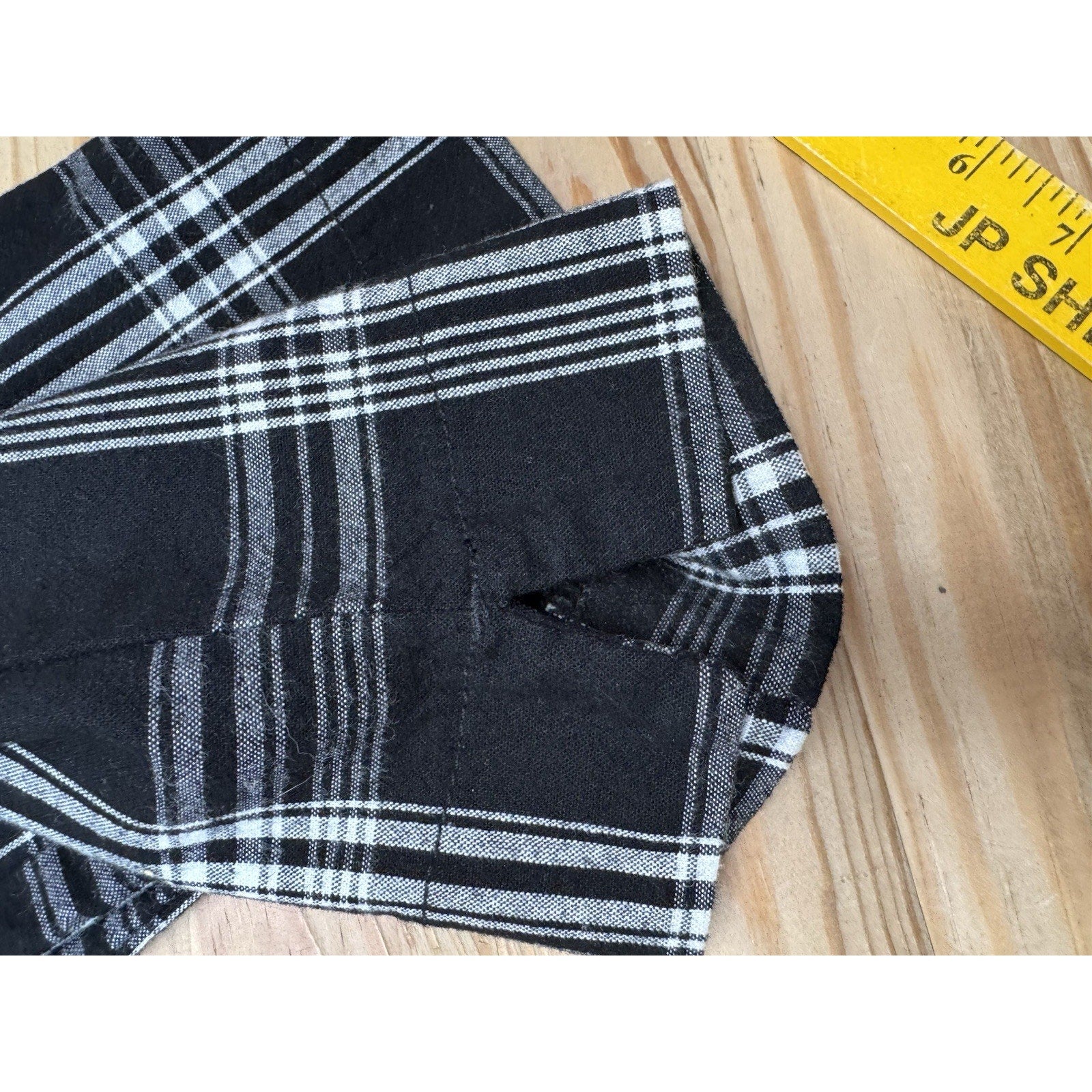 Hollister Ultra High Rise Black And White Plaid Stretch Pants Junior’s Size XS