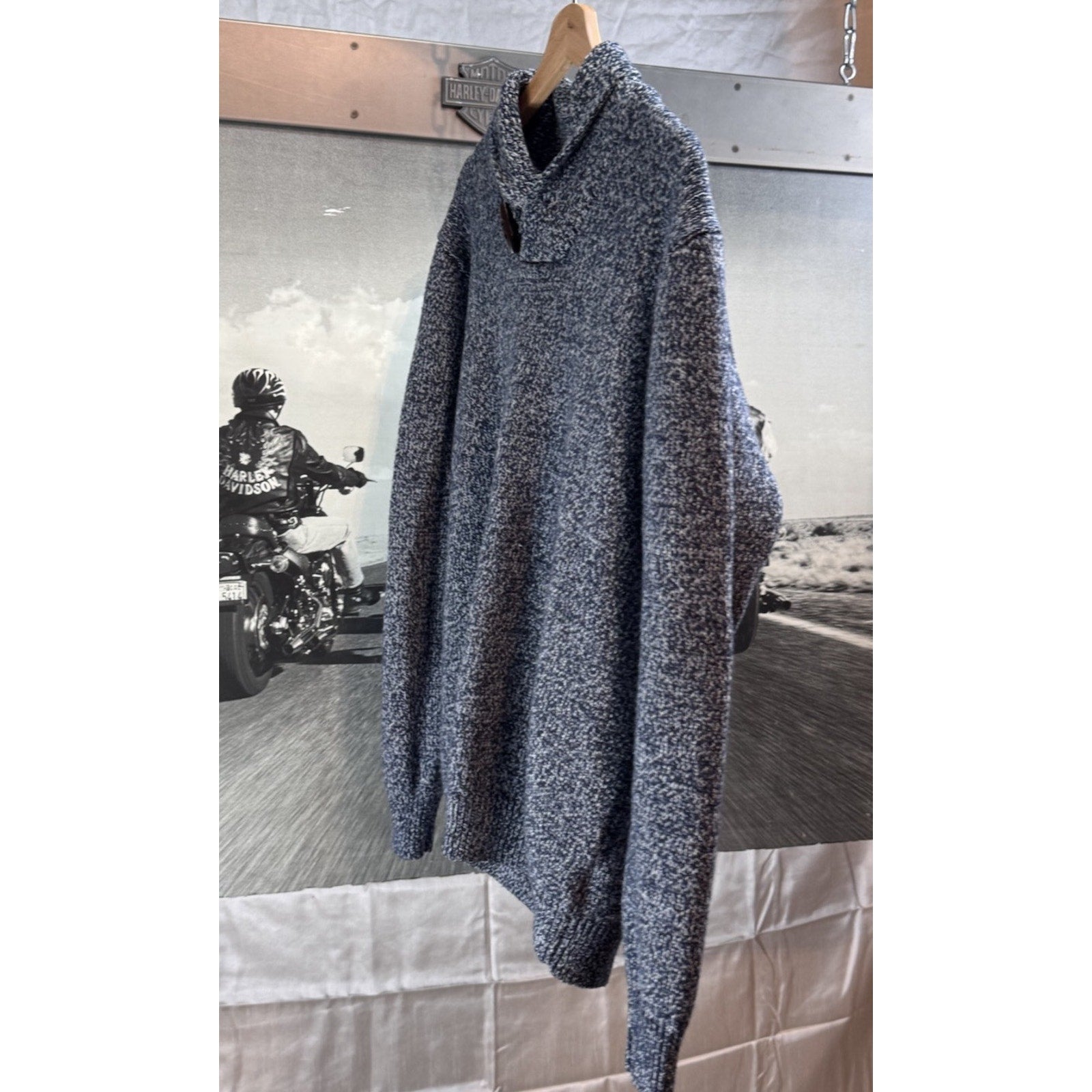 Old Navy Men’s Large Pullover Sweater Navy Blue Long Sleeve Button Neck