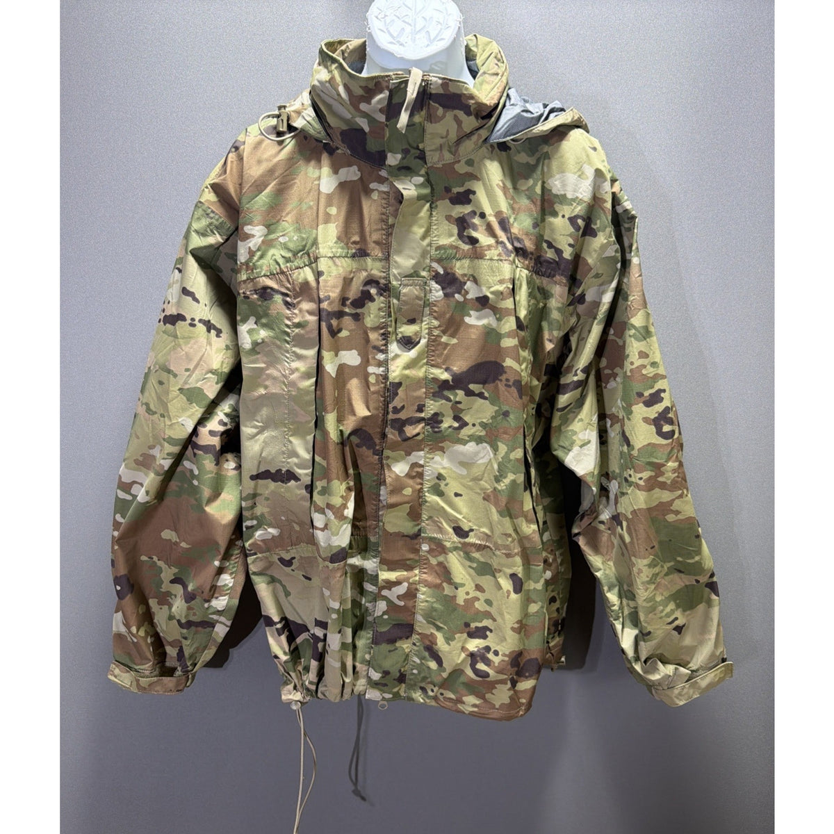 USGI ECWCS MULTICAM GEN III LEVEL 6 EXTREME COLD/WET WEATHER JACKET- L Excellent