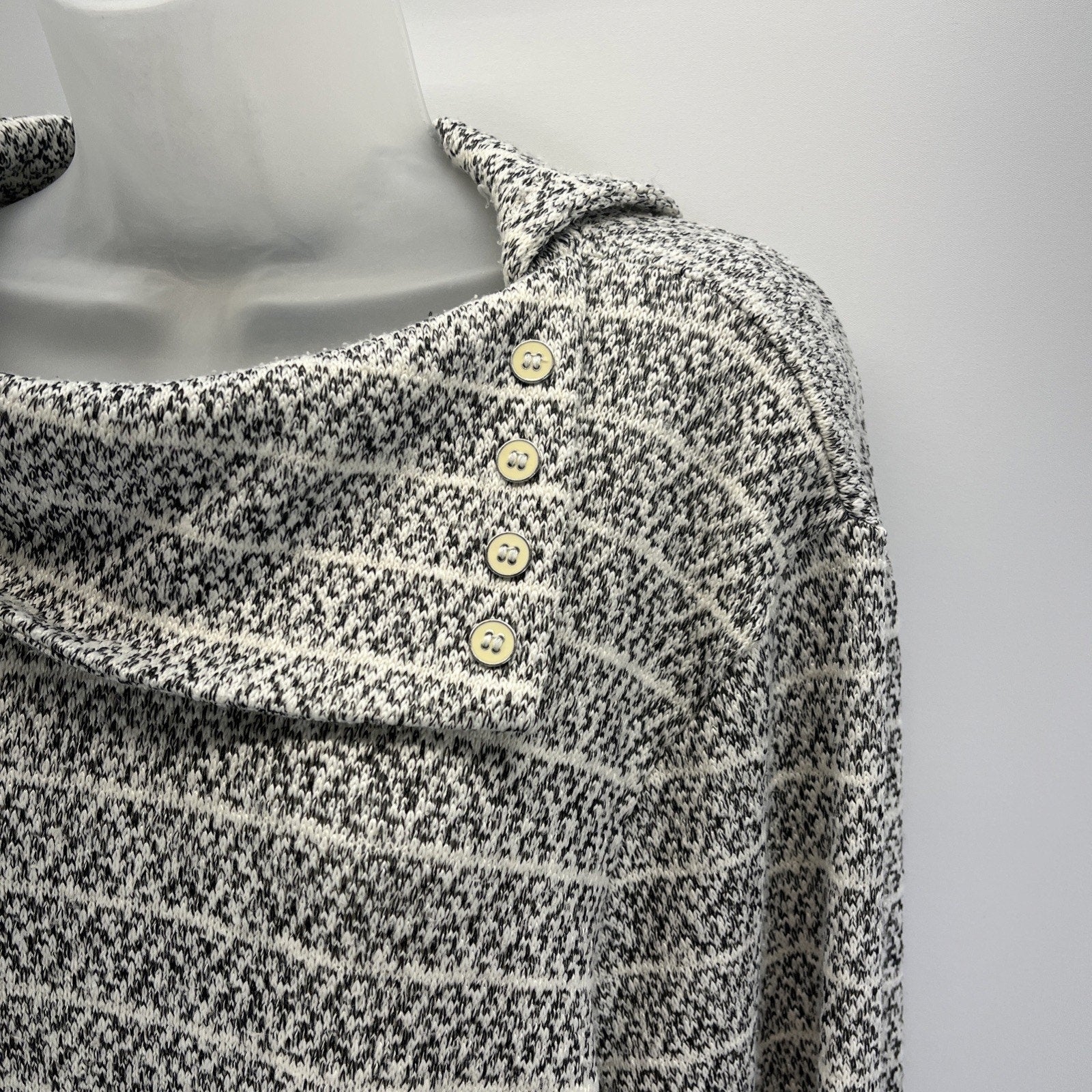 Talbots Black Cream 2X Geometric Crosshatch Pullover Sweater