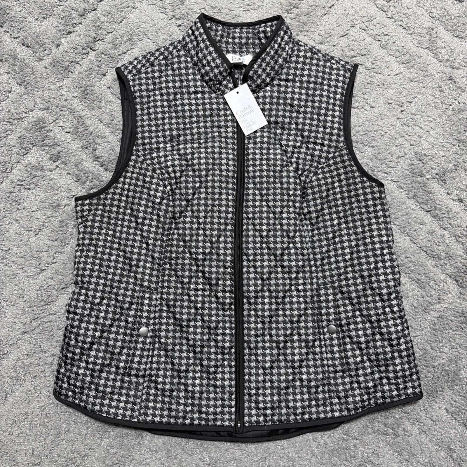 NWT WOMEN'S CROFT & BARROW BLACK & WHITE Classic Quilted Puffer VEST SIZE XL