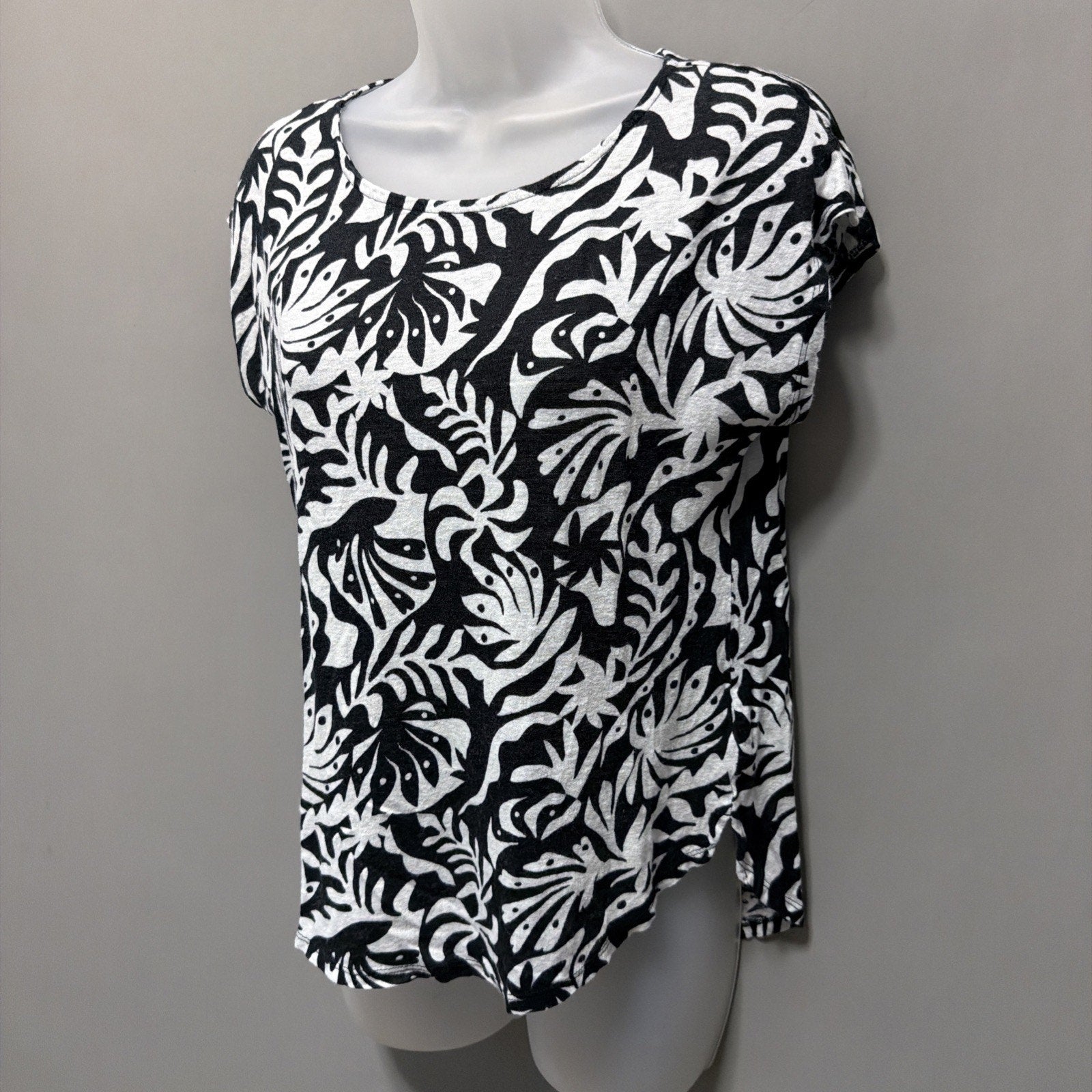 Rachel Zoe Women's 100% Linen Black White Floral Short Sleeve Top Sz M Resort