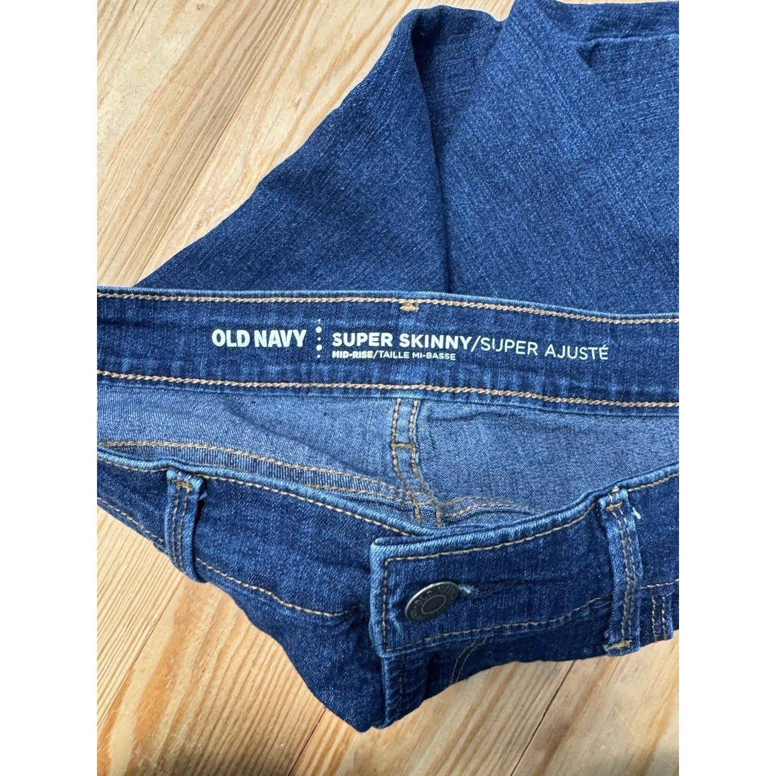 Old Navy Super Skinny Jeans Womens Sz 4 27X27 No Tag Blue Denim Stretch Mid Rise