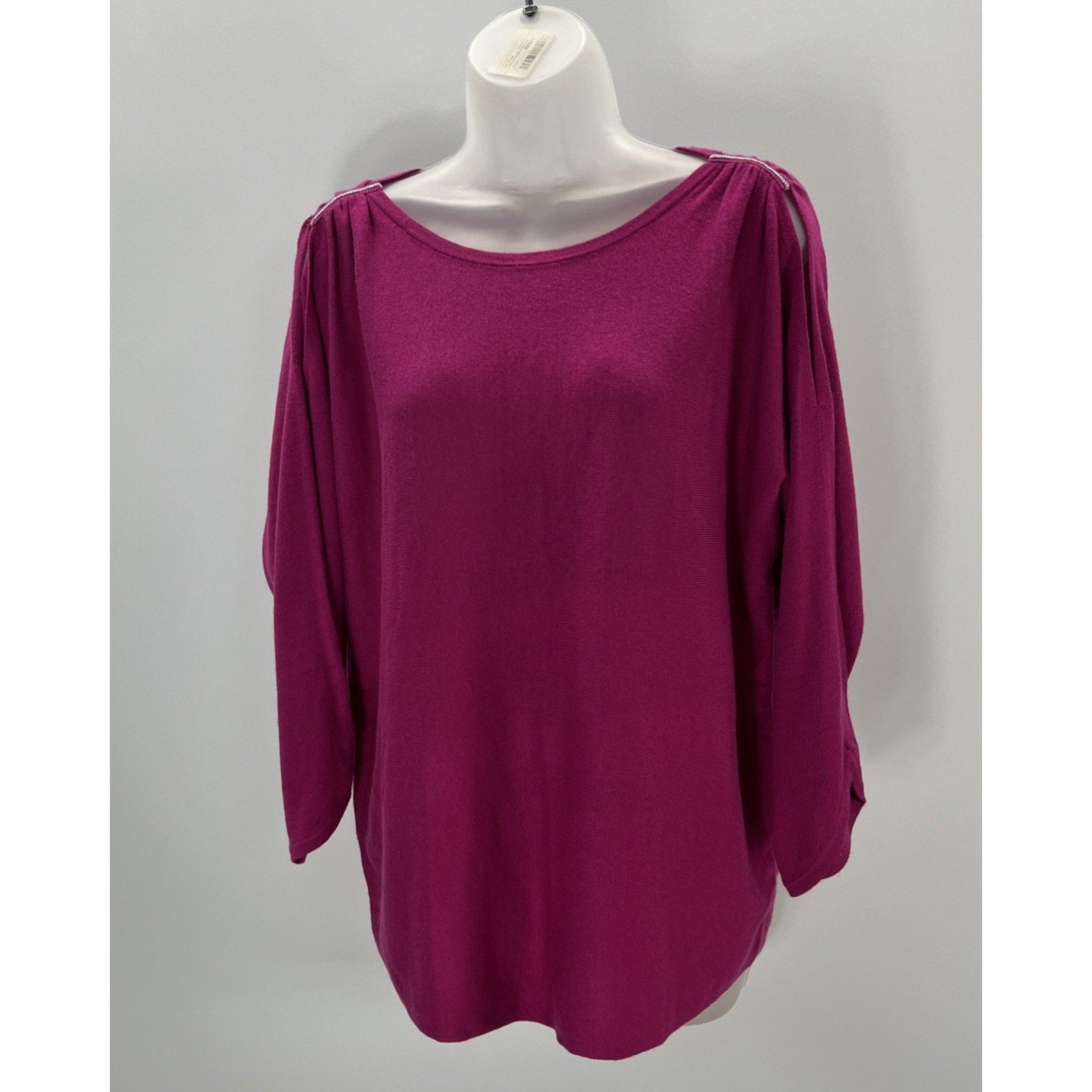 Chico's Size 1 Women's Touch of Cashmere Cold Shoulder Pullover Sweater Magenta