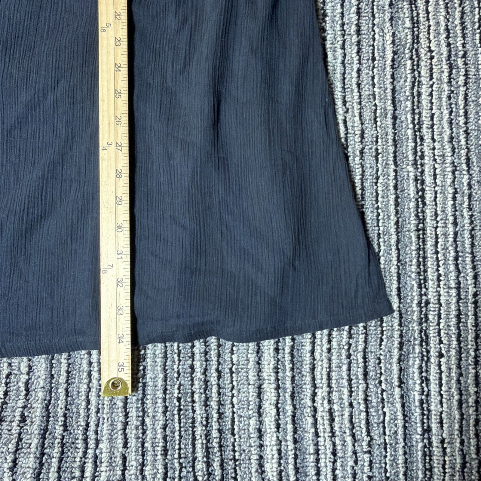 Mountain Lake Women's Navy Blue Embellished Embroidered V-Neck Tunic Size XL NWT