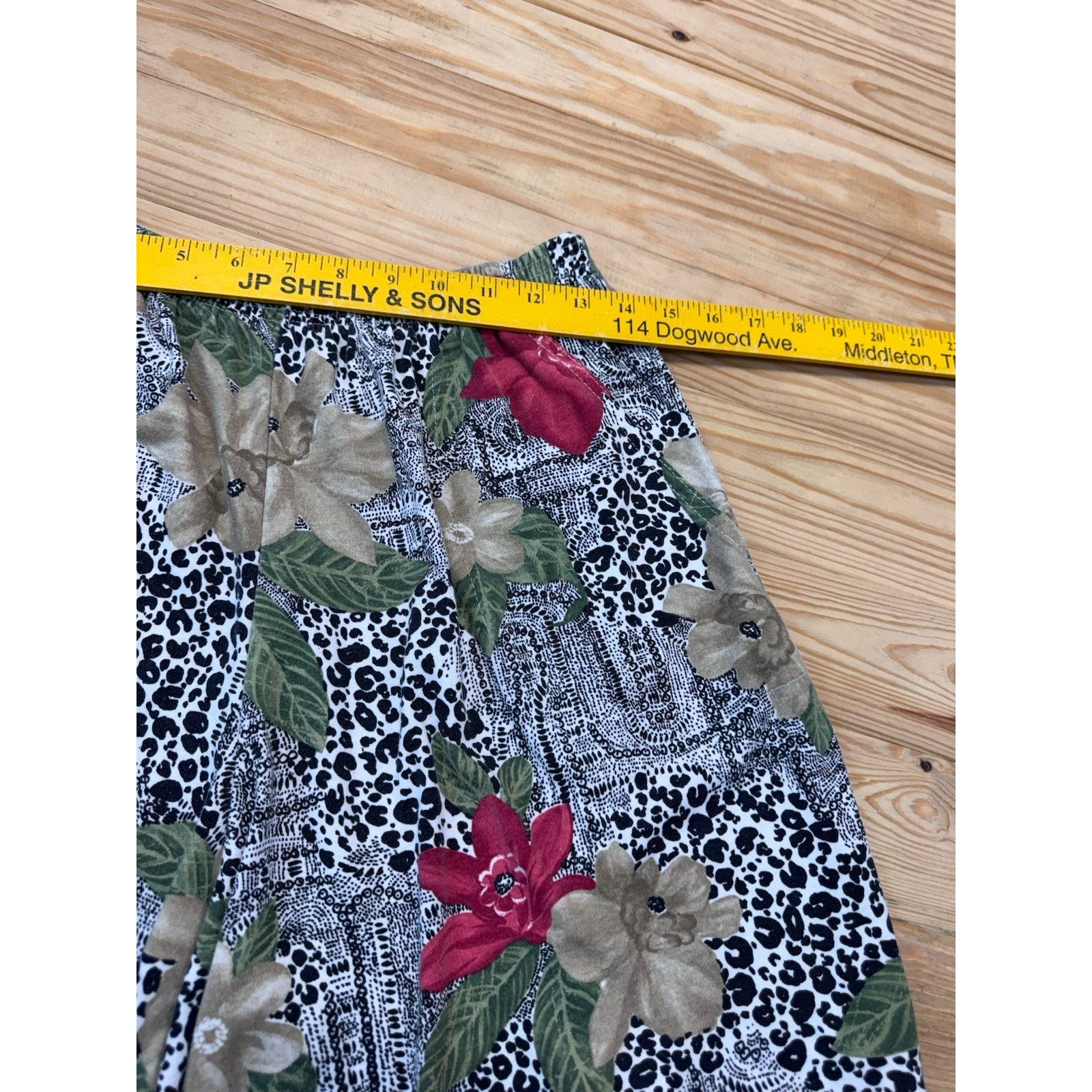 Vintage Land ‘n Sea Floral Animal Print Blouse & Shorts Set Size Medium