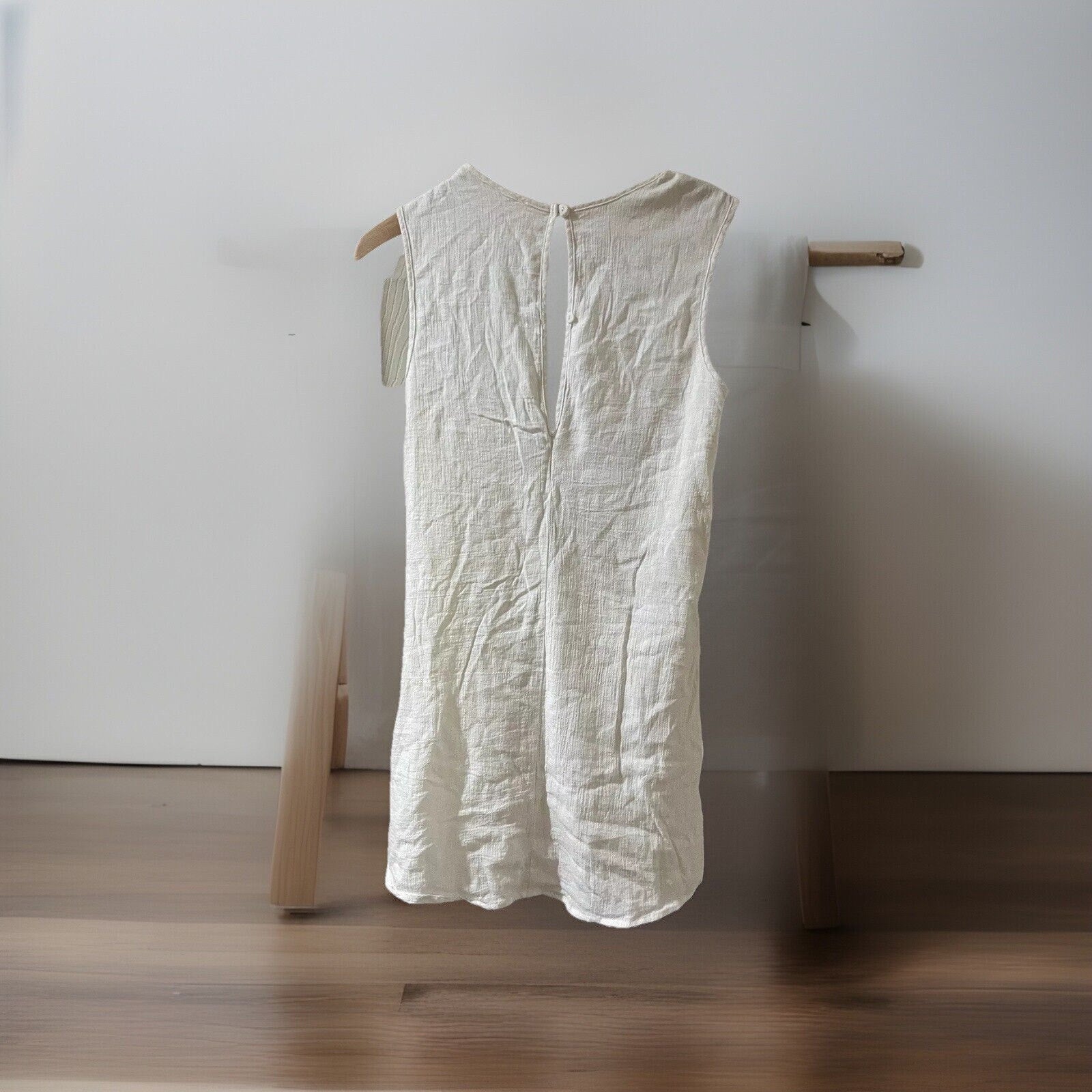 Orange Creek Ivory Sheer Lace Top Sleeveless Tunic Blouse Size Small Laced