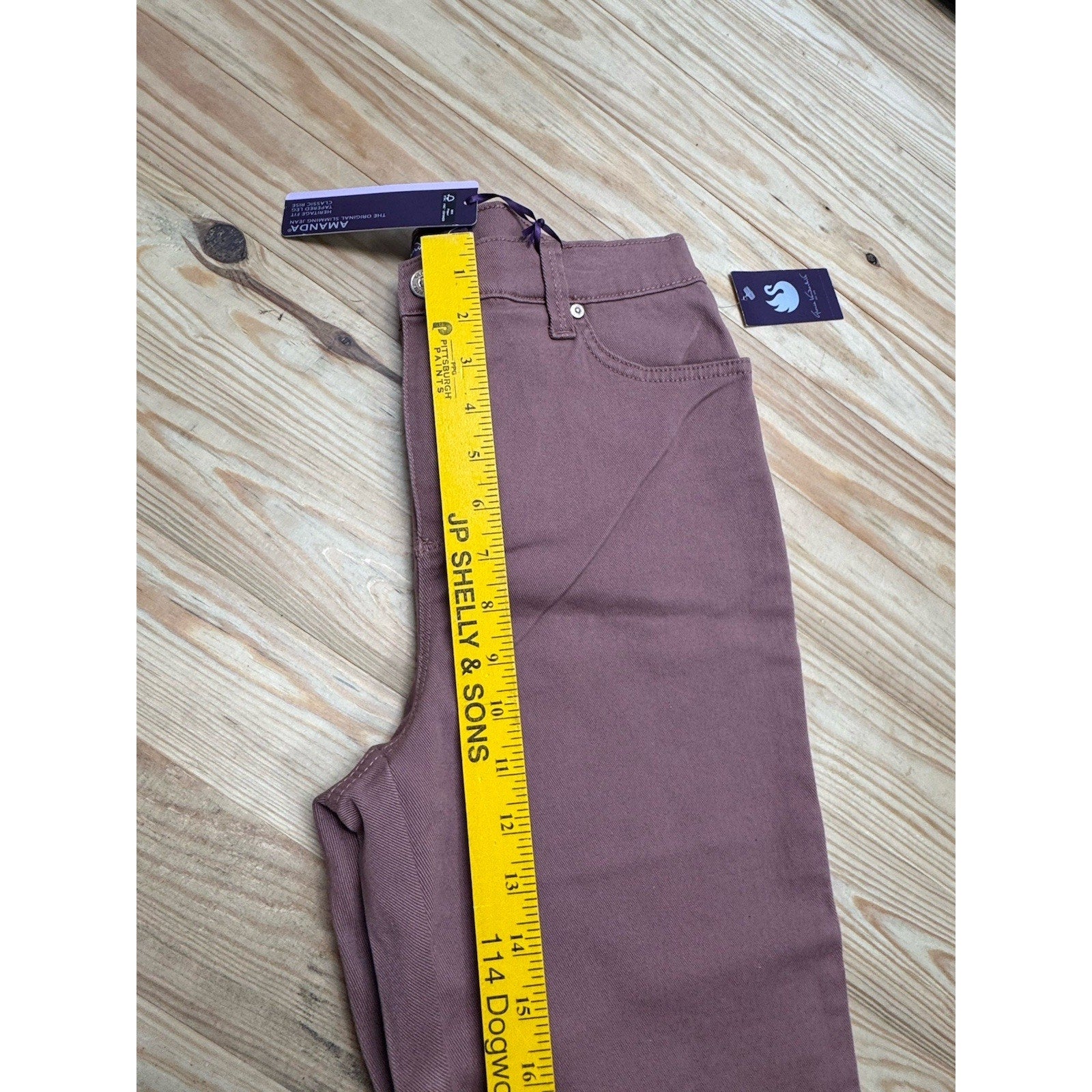Gloria Vanderbilt Amanda Straight Leg Women's size 8P Plum Purple Jeans NWT