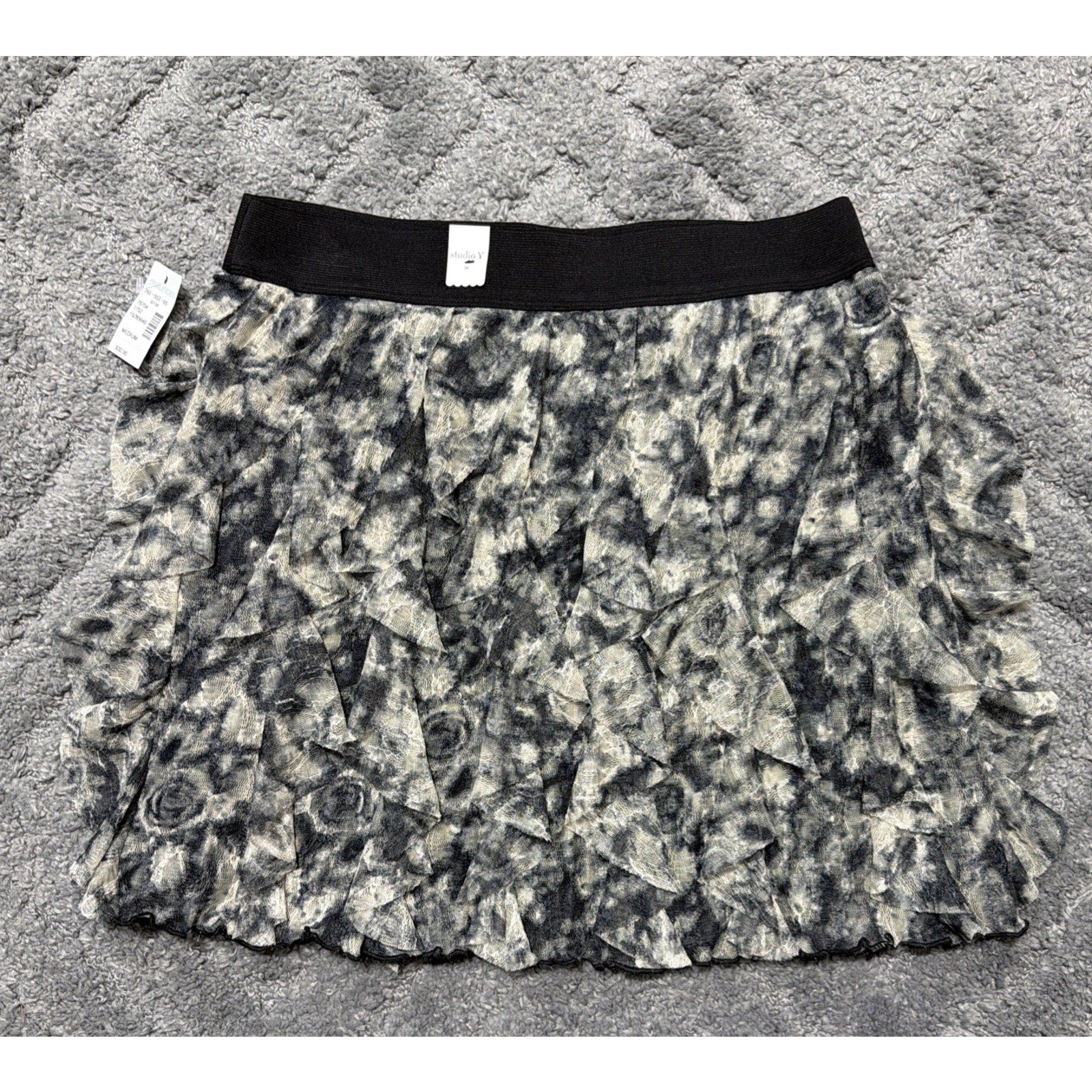 STUDIO Y SIZE Medium Black/Gray Tiered ruffle Black Elastic Band Short Skirt New