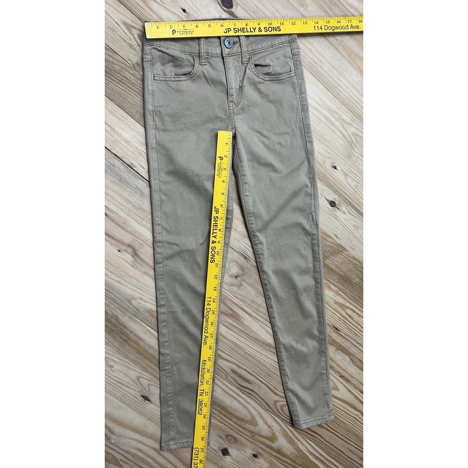 American Eagle Women's Tan Super Stretch Skinny Pants Size 00 Short.