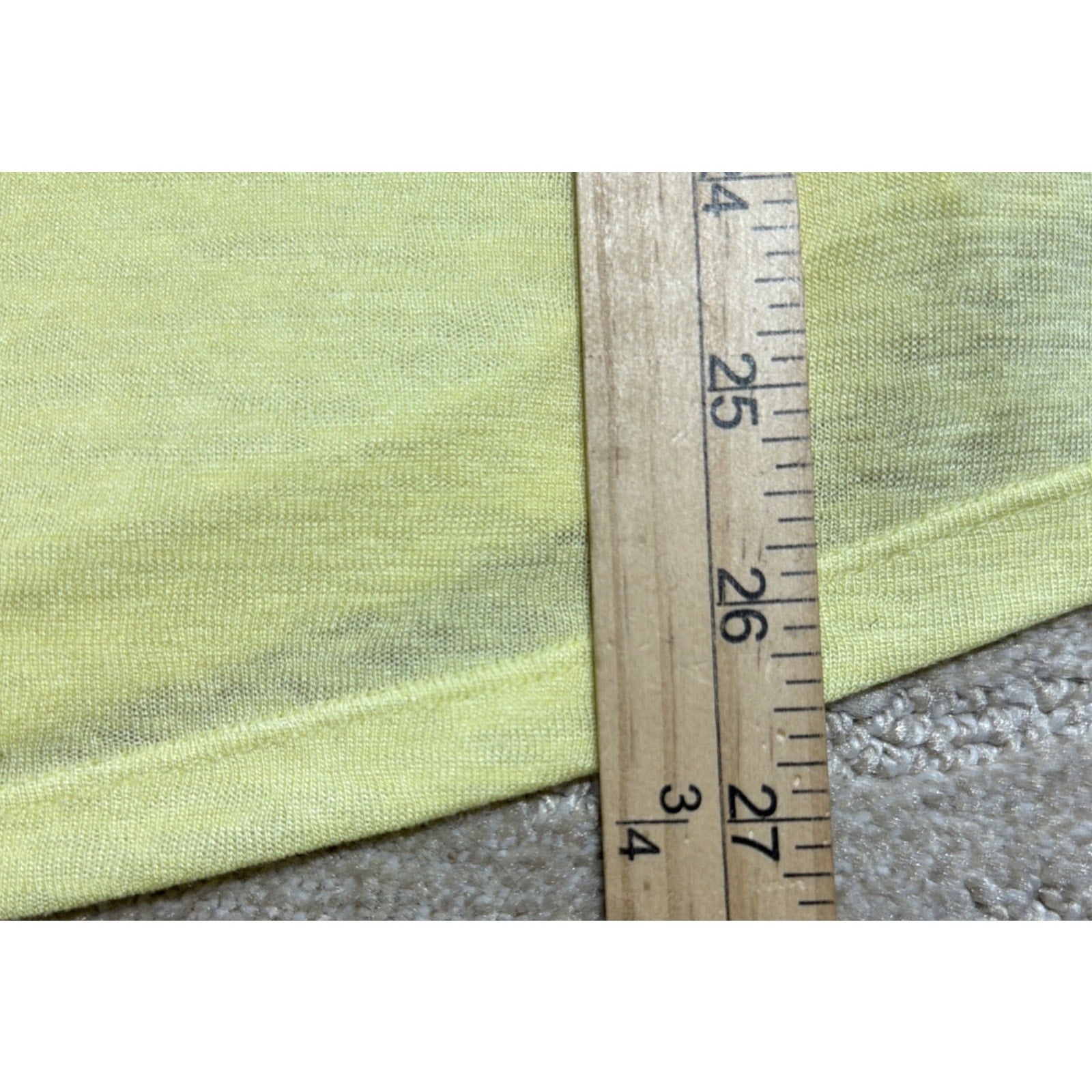 Athleta Breezy Scoop V-Neck Tee T-Shirt S Yellow Soft Short Sleeve Long NWOT