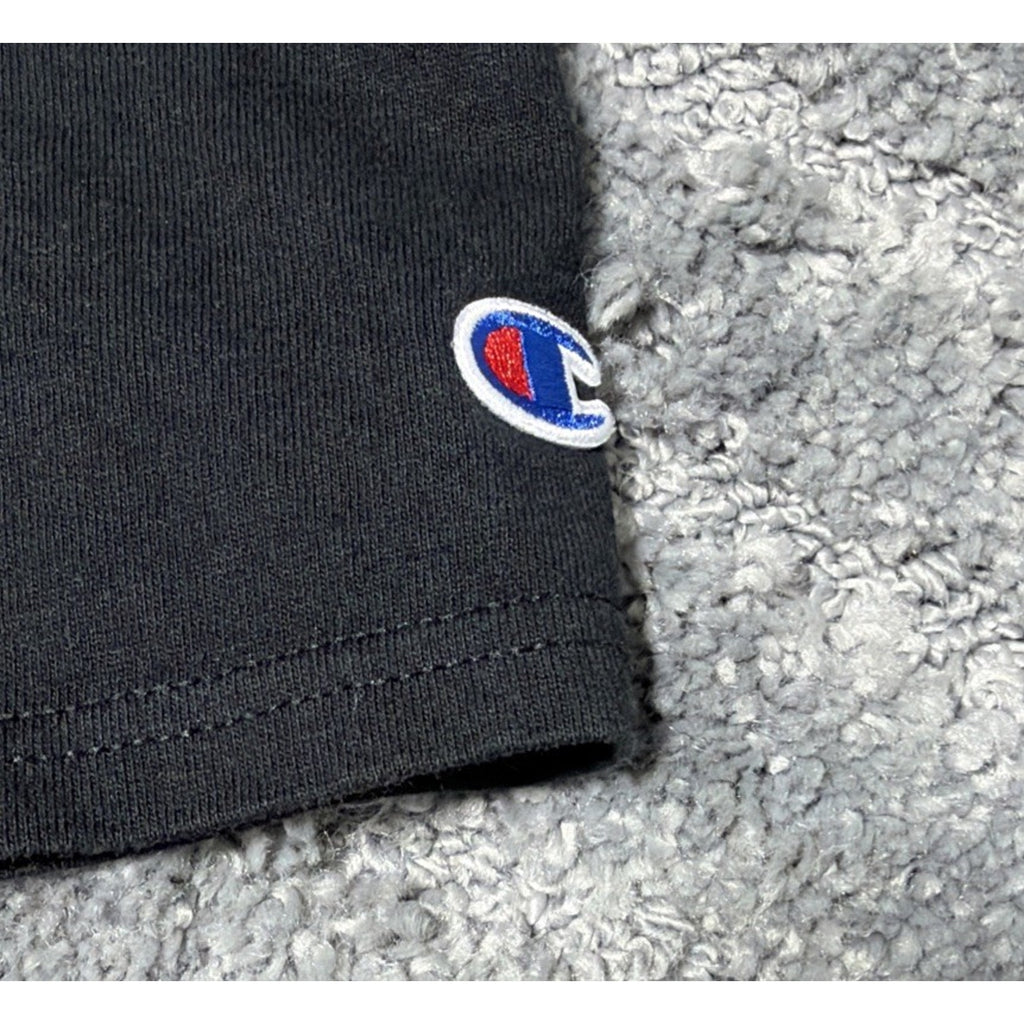 Vintage Champion Embroidered Big C Logo Men's T-shirt size Medium