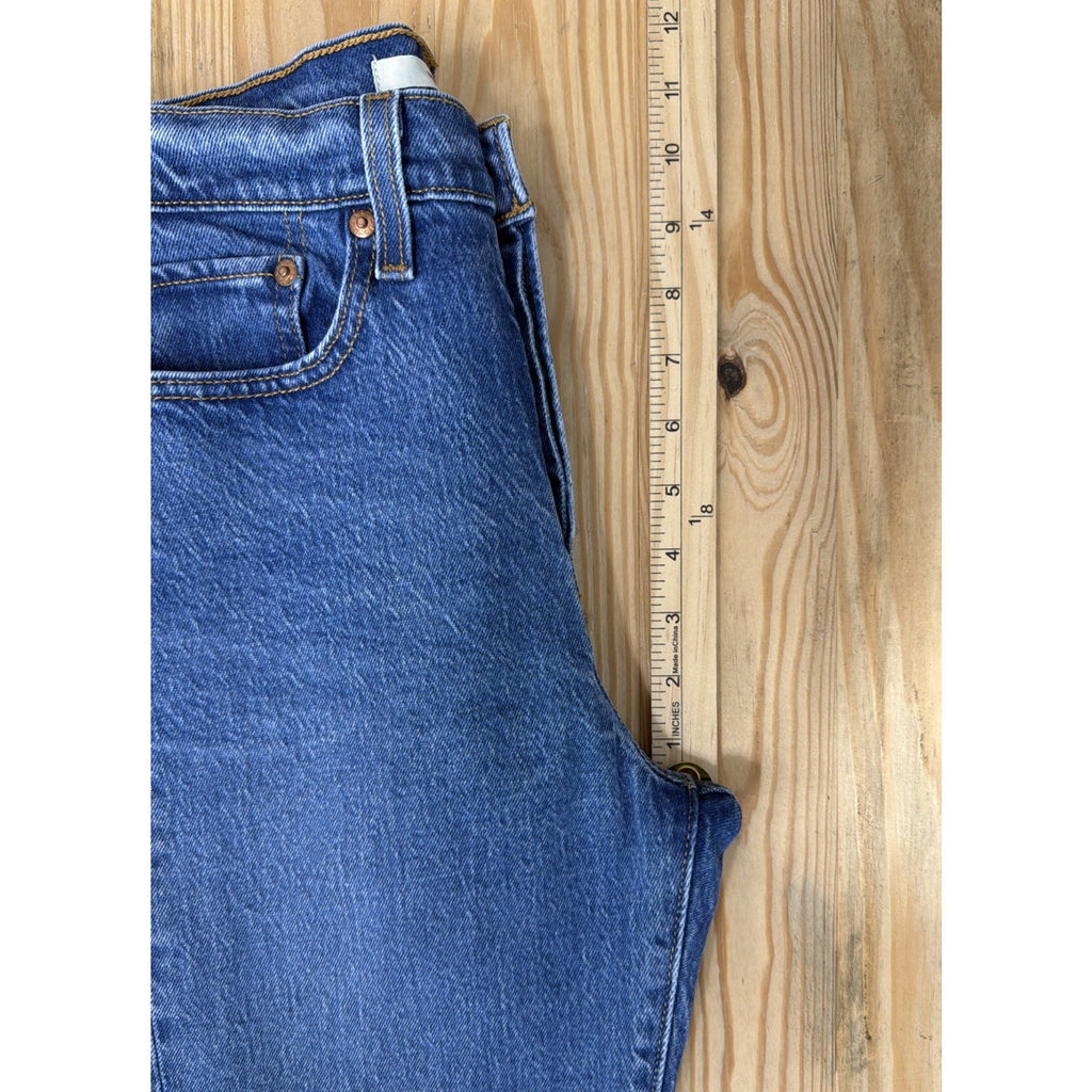 Levi’s Women’s Wedgie Premium Big E Medium Blue Button Fly Jeans Size 27