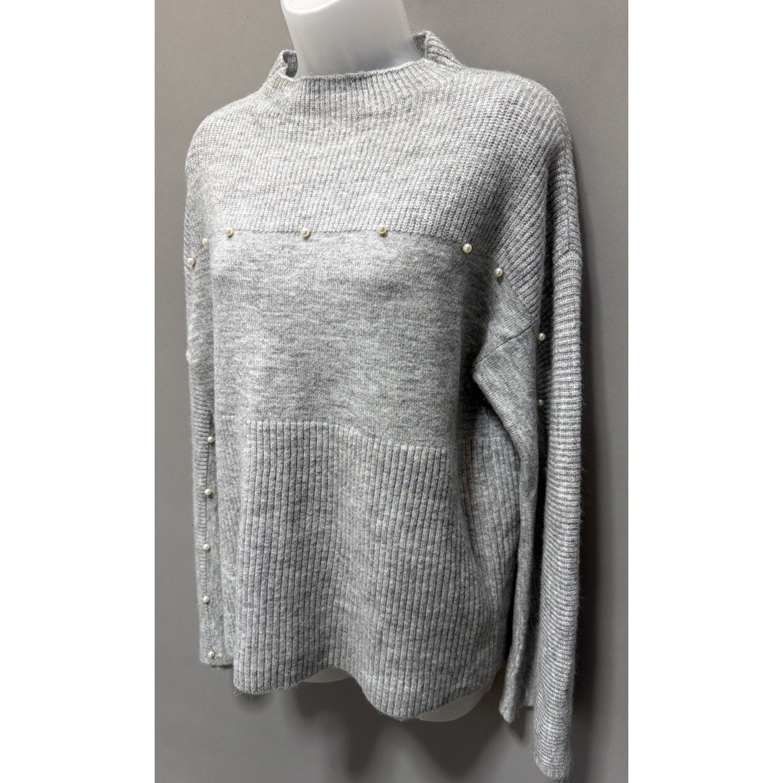 Red By Bke Faux Pearl Embellished Super Soft Mock Neck Knit Sweater Womens M