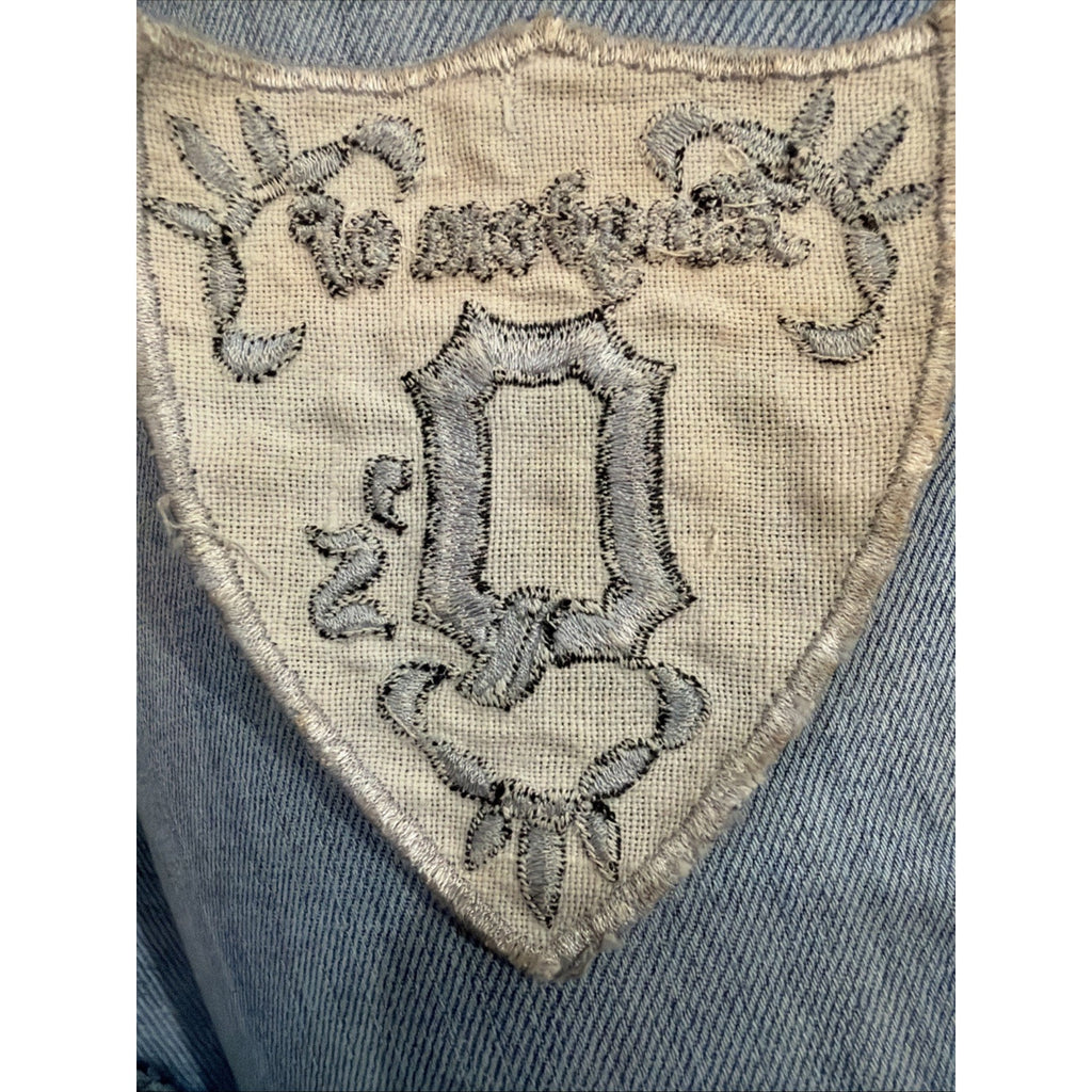 Pair White Letter Q Patches 2" Old English Gothic Embroidered Iron-On Sew-On