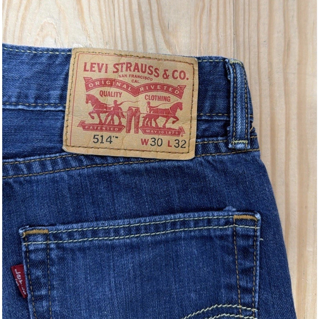 Levis 514 Denim Blue Jeans Mens 30x32 Straight Leg Regular Fit Work Wear