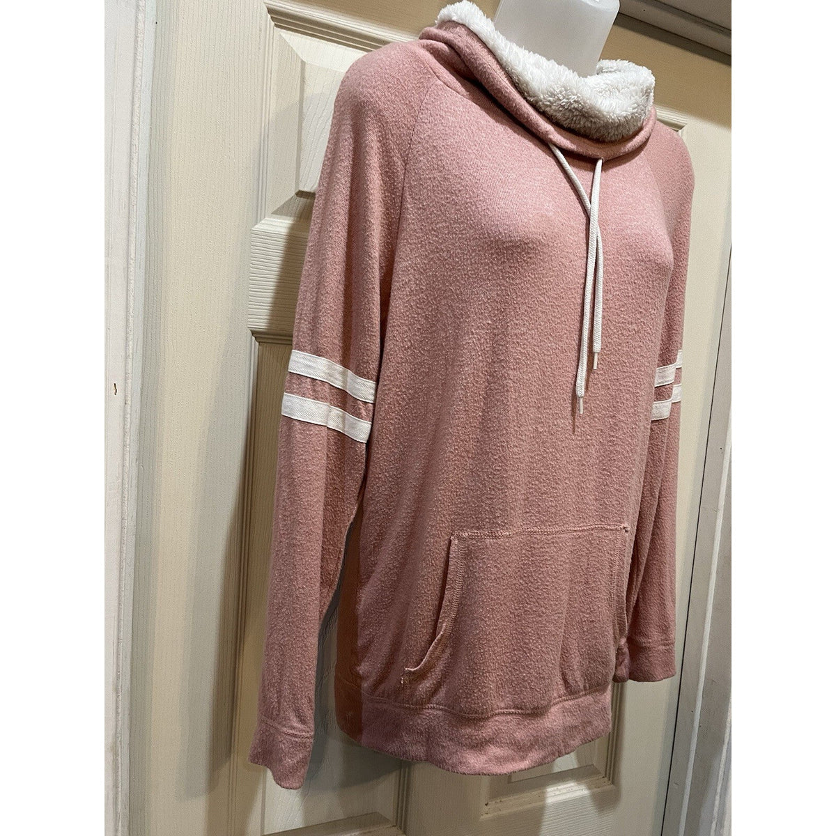 Ambiance Blush Pink Long Sleeve Mock Knit Sweatshirt Women's Size Medium Pocke