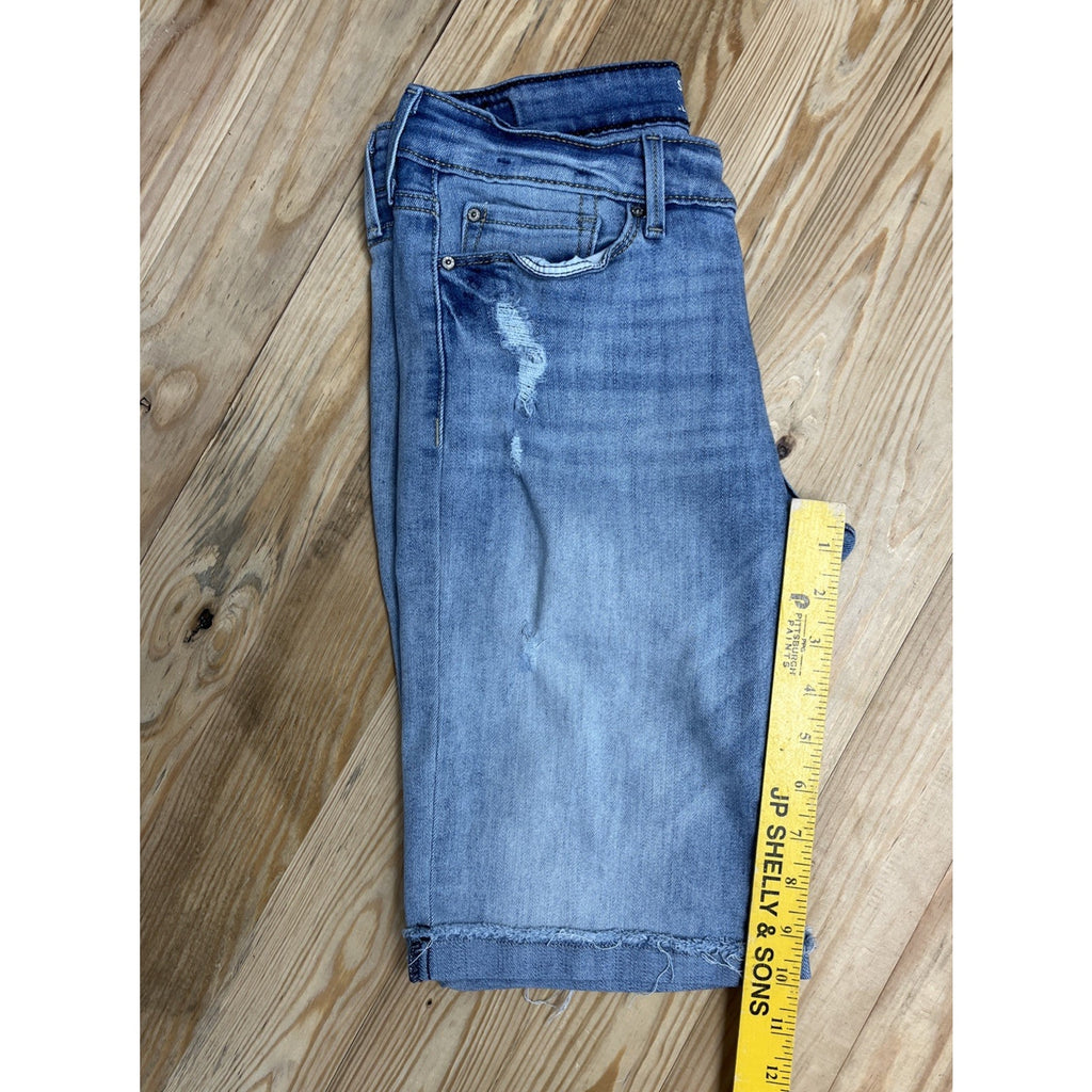 Levi's Signature Womens Shorts 6/28 Blue Modern Skinny Distressed